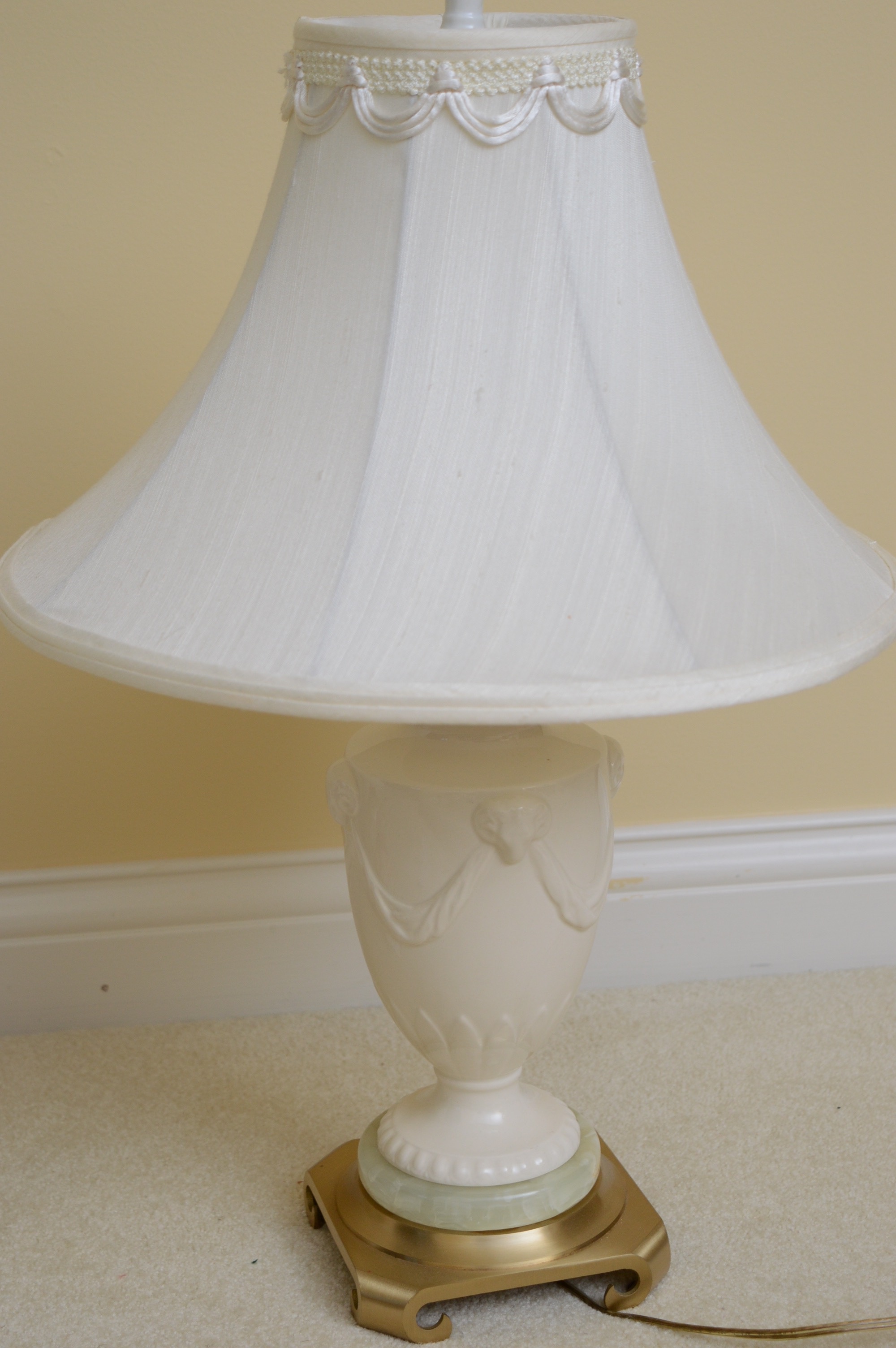 Wedgwood and Lenox Table Lamps with Vintage Porcelain Lamp EBTH