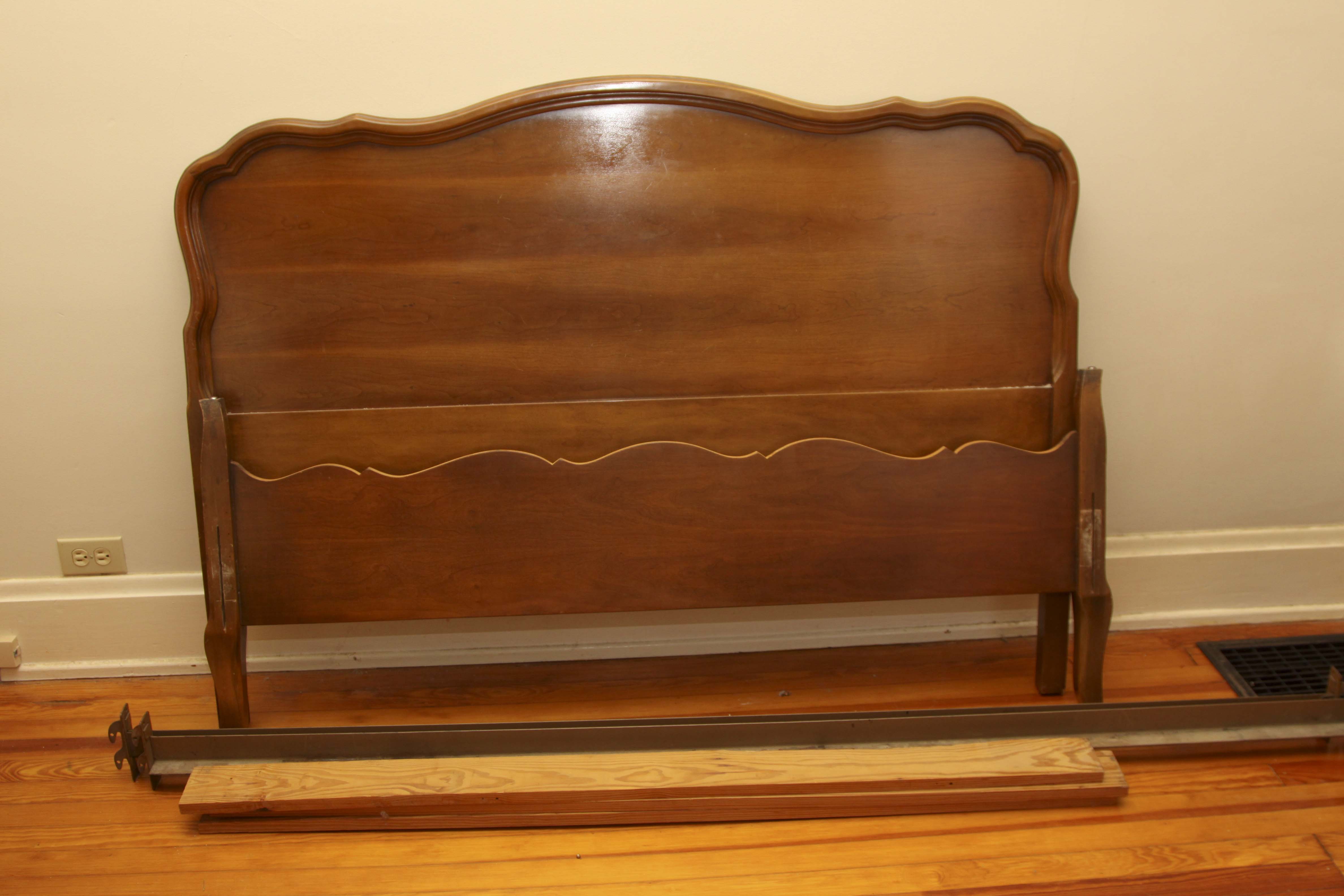 Vintage French Provincial Headboard and Footboard EBTH
