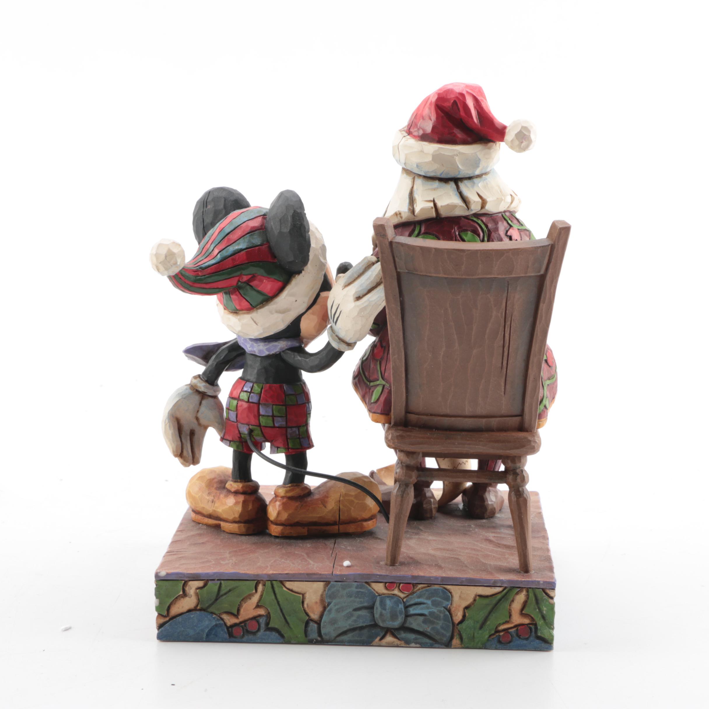 showcase figurines