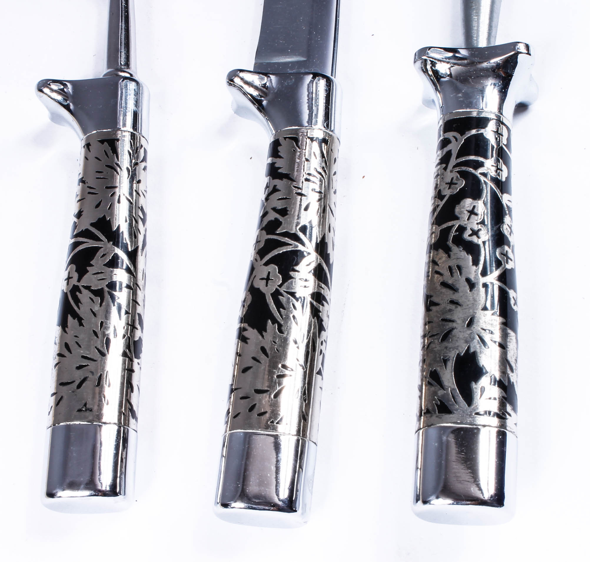 Carvel Hall by Briddell Carving Set EBTH