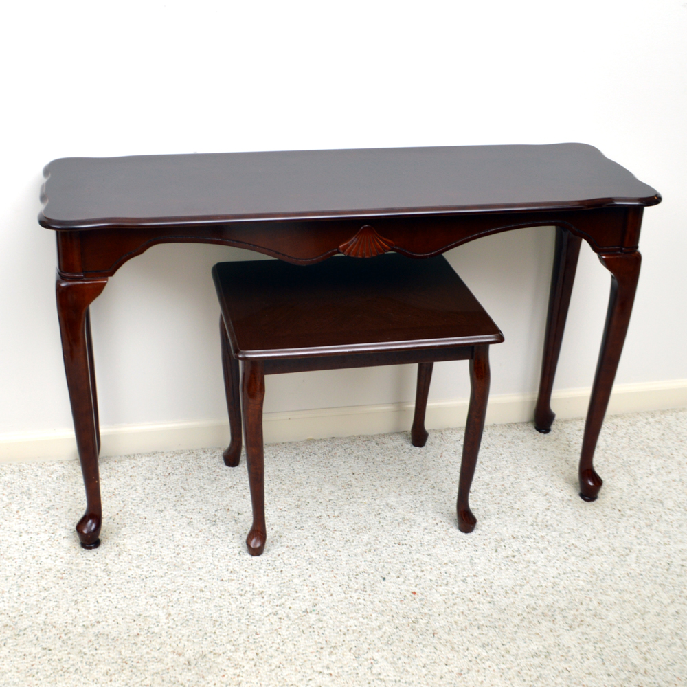 Queen Anne Style Console Table and Side Table EBTH