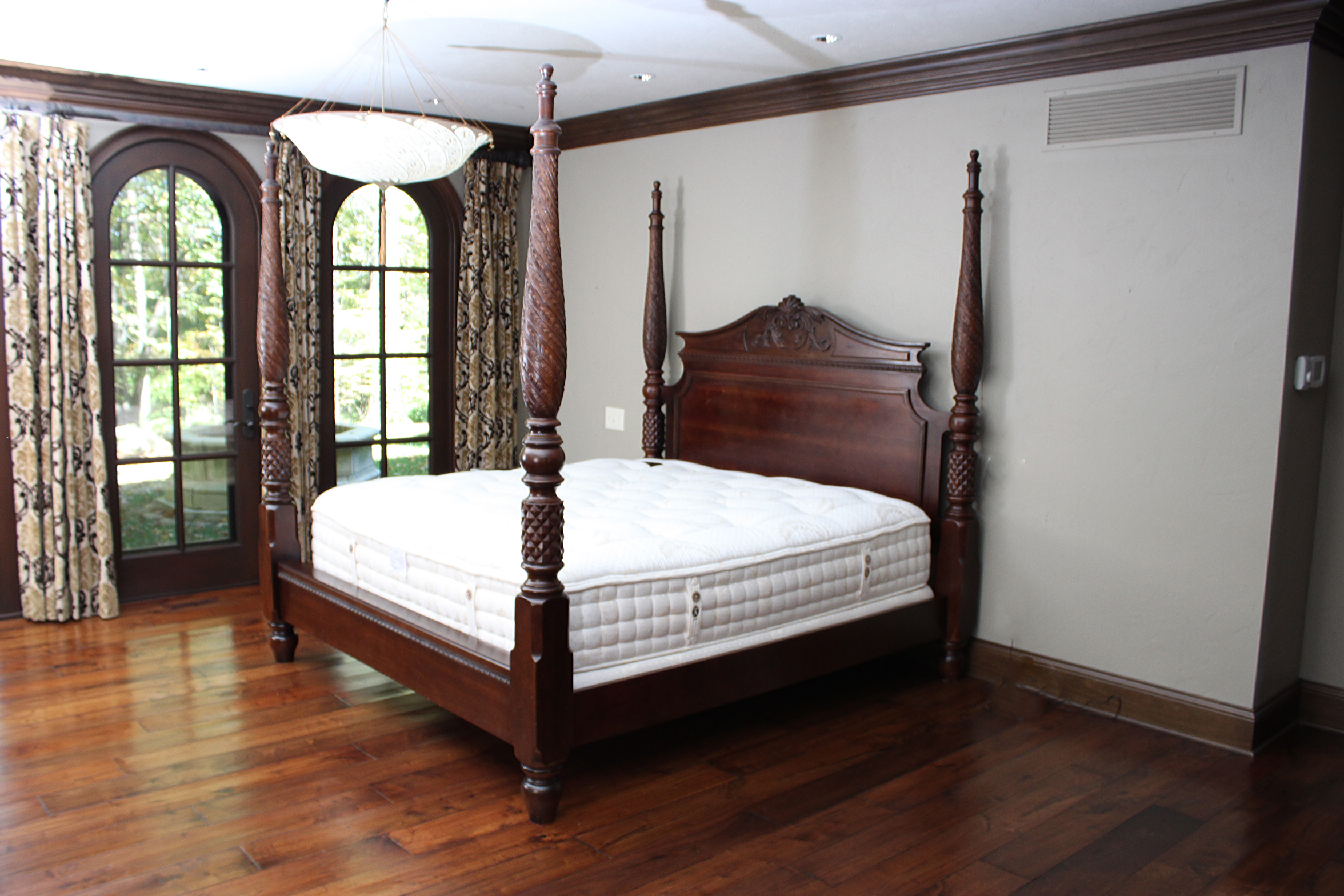 Bernhardt Chippendale Style Four Poster Bed EBTH
