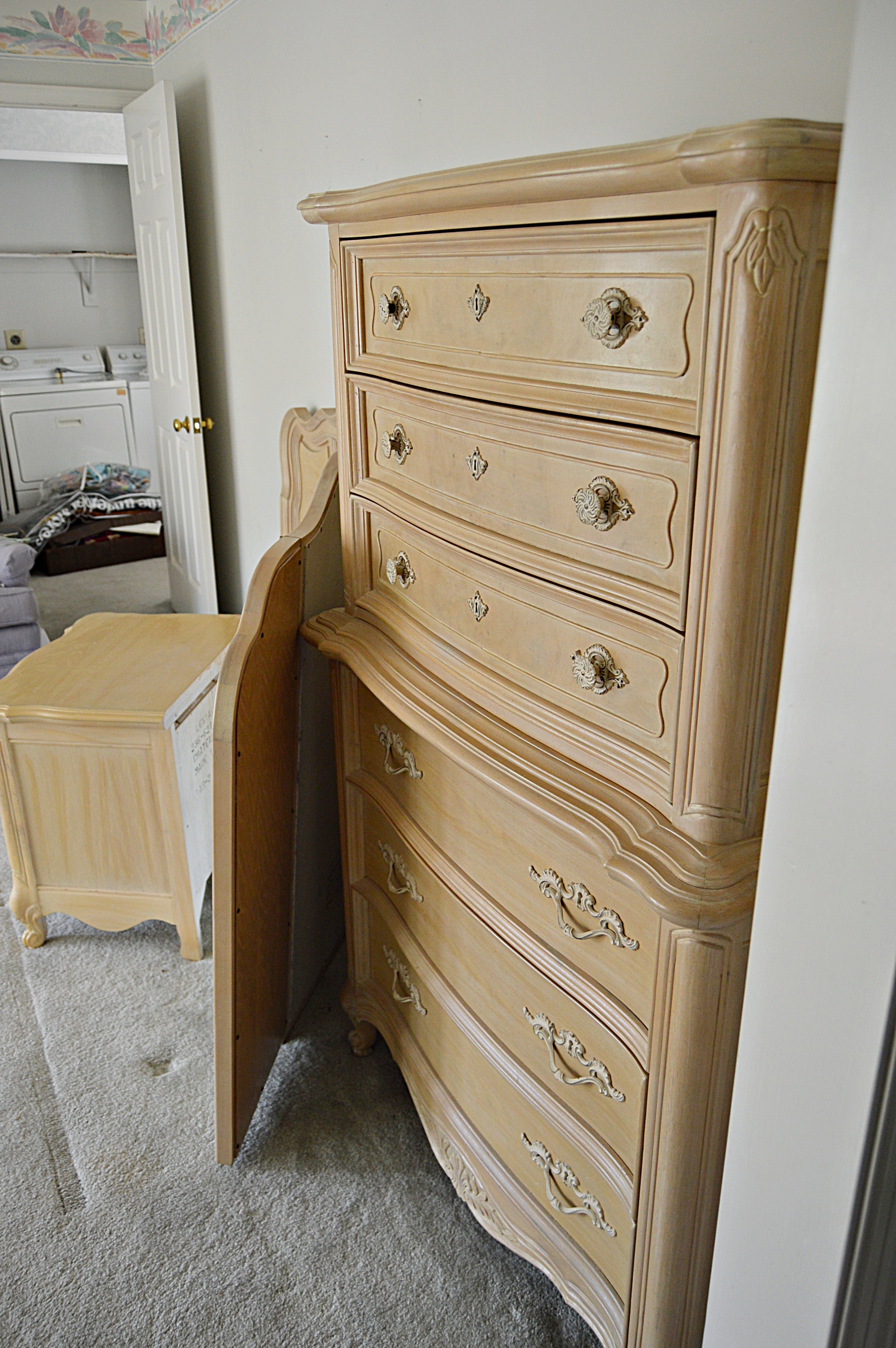 Lexington French Provincial Bedroom Suite EBTH