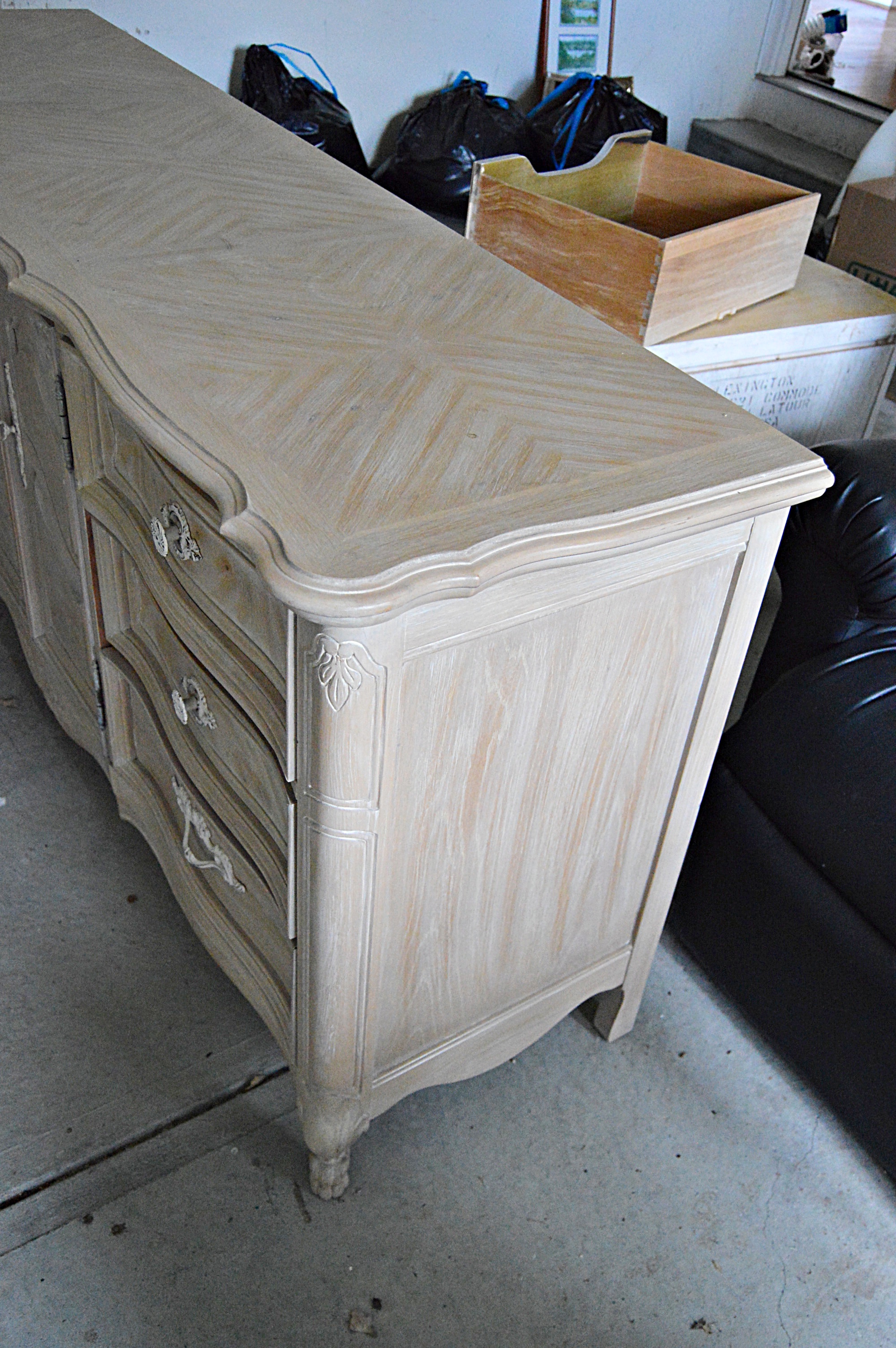 Lexington French Provincial Bedroom Suite EBTH