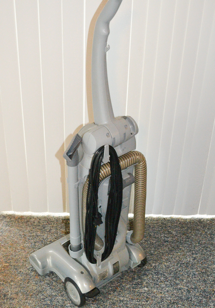 Hoover EmPower Bagless Upright Vacuum EBTH