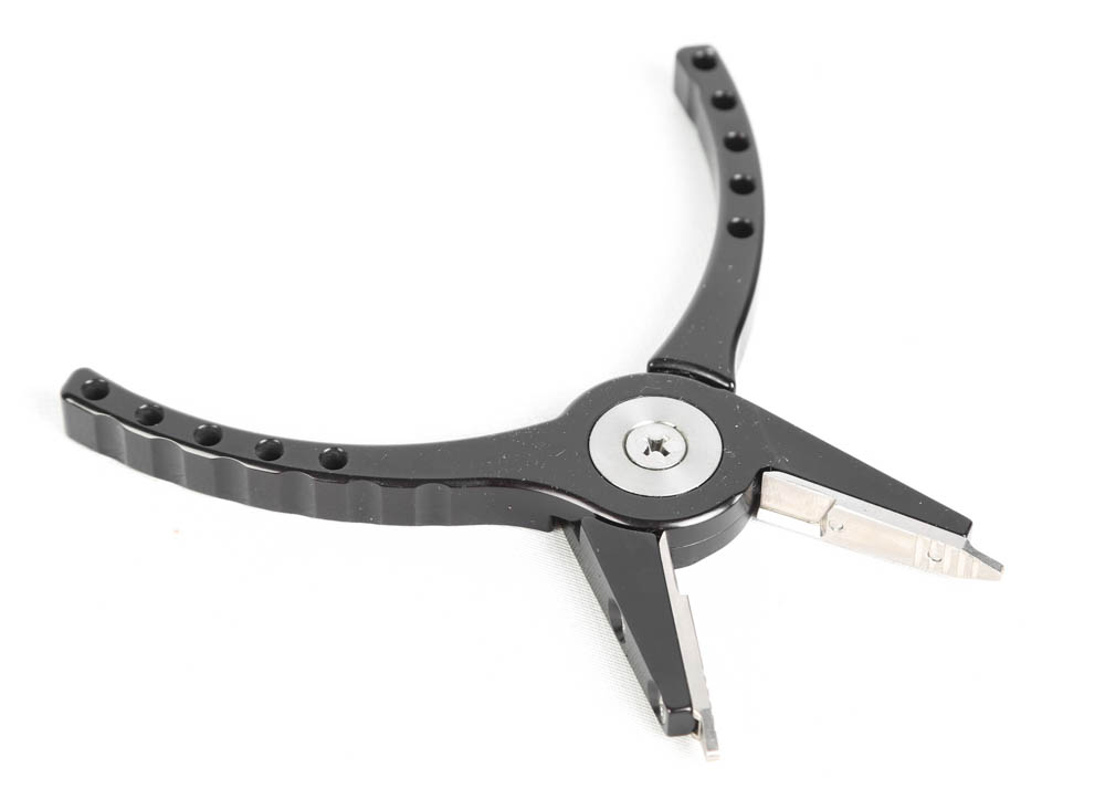 Abel Fishing Reel, Pocket Knife and Pliers | EBTH