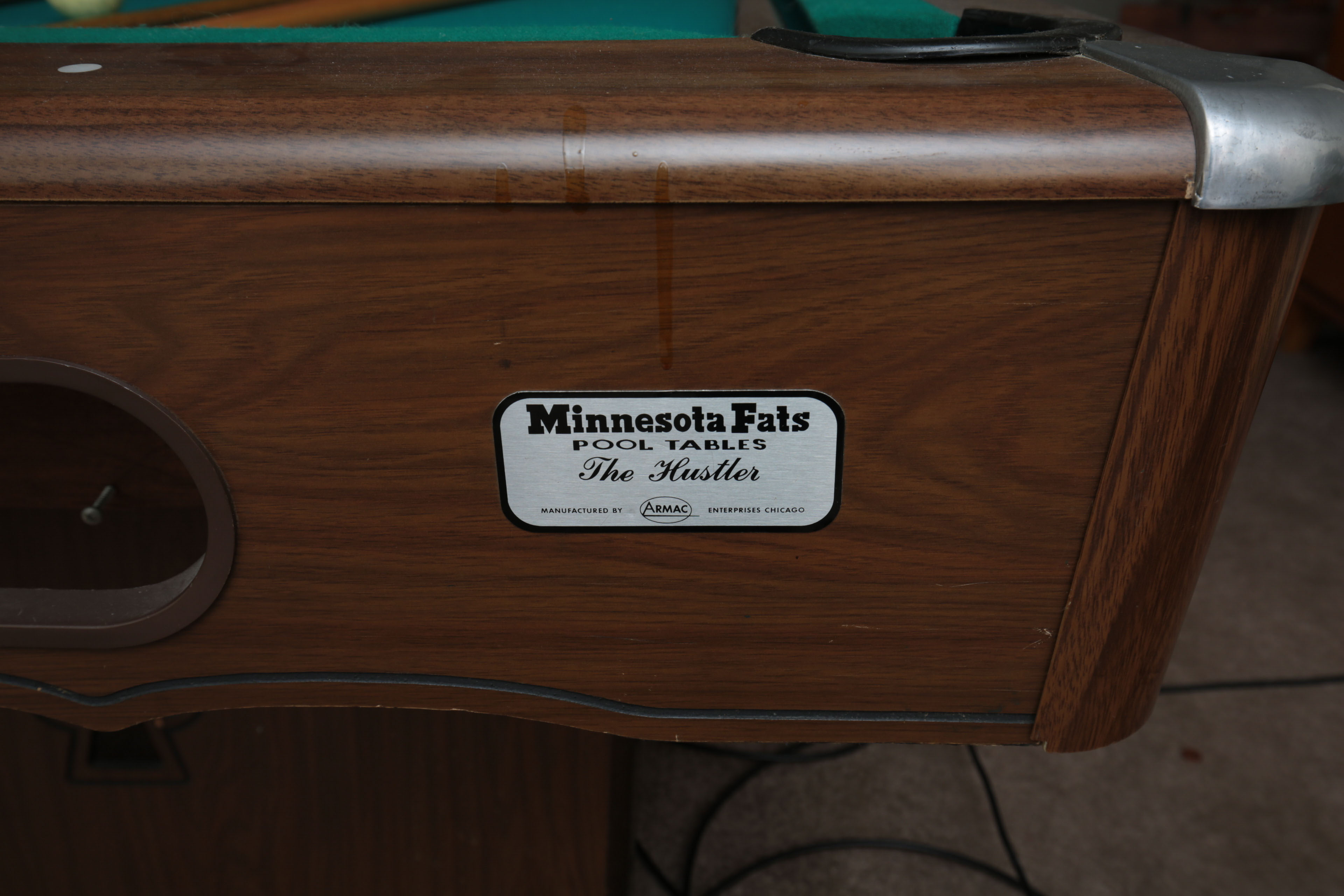 Minnesota Fats Pool Table "The Hustler" with Cues & Accessories EBTH
