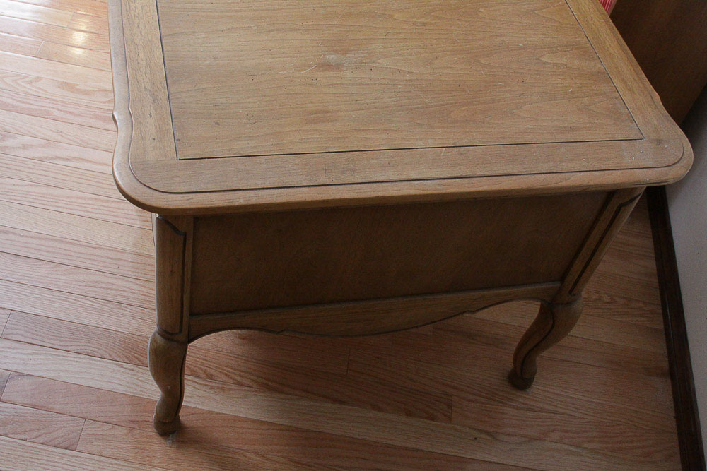 Pair of Wood Side Tables EBTH