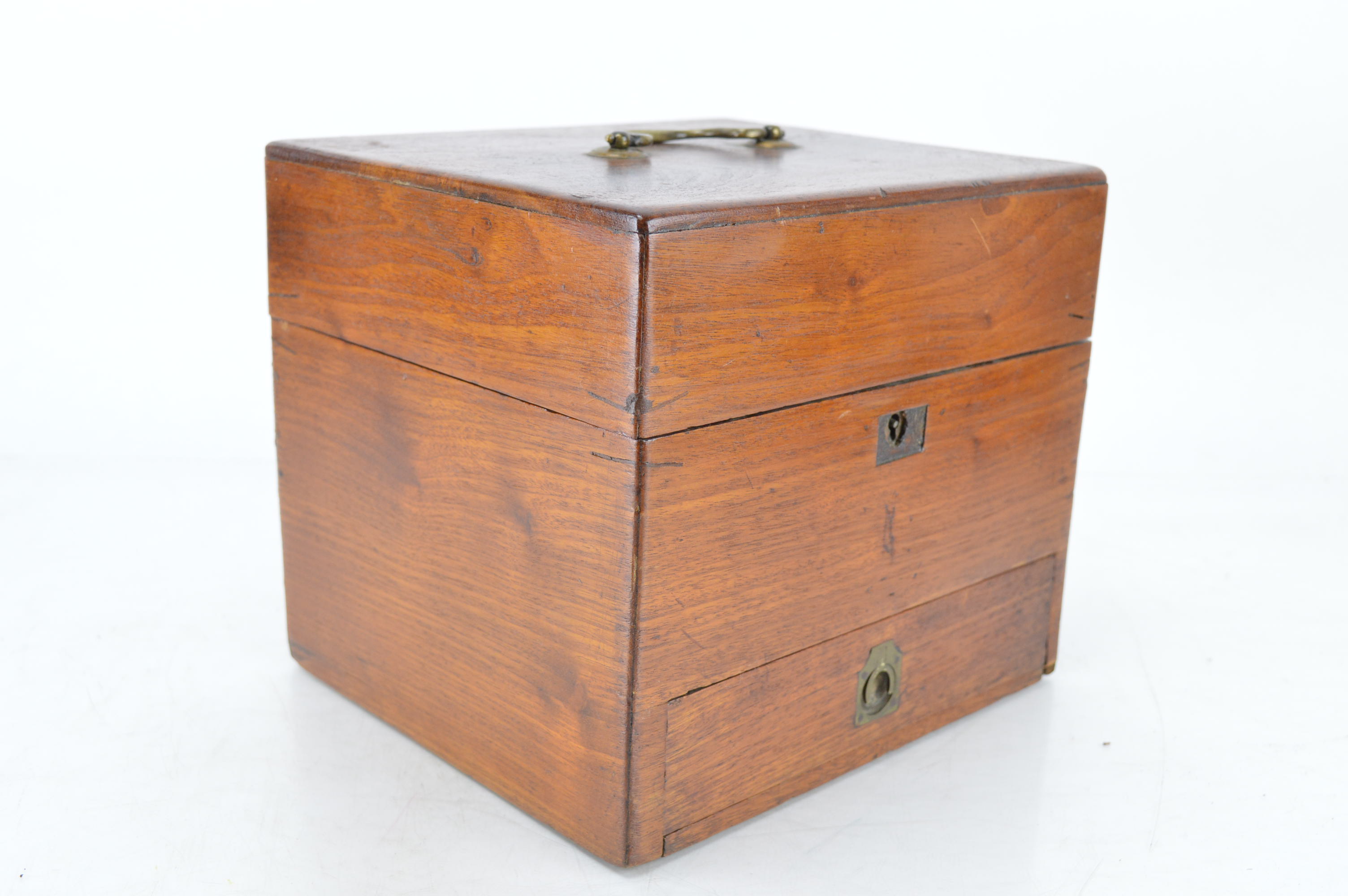 Traveling Antique Apothecary EBTH