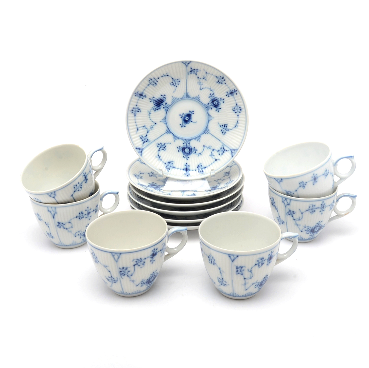 Royal Copenhagen Danish Porcelain "Blue Fluted" Tea Service For Six EBTH