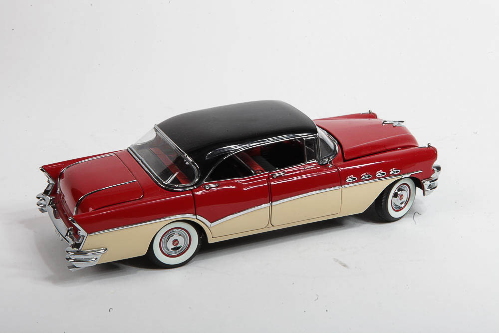 Danbury Mint 1956 Buick Roadmaster Riviera DieCast Car EBTH