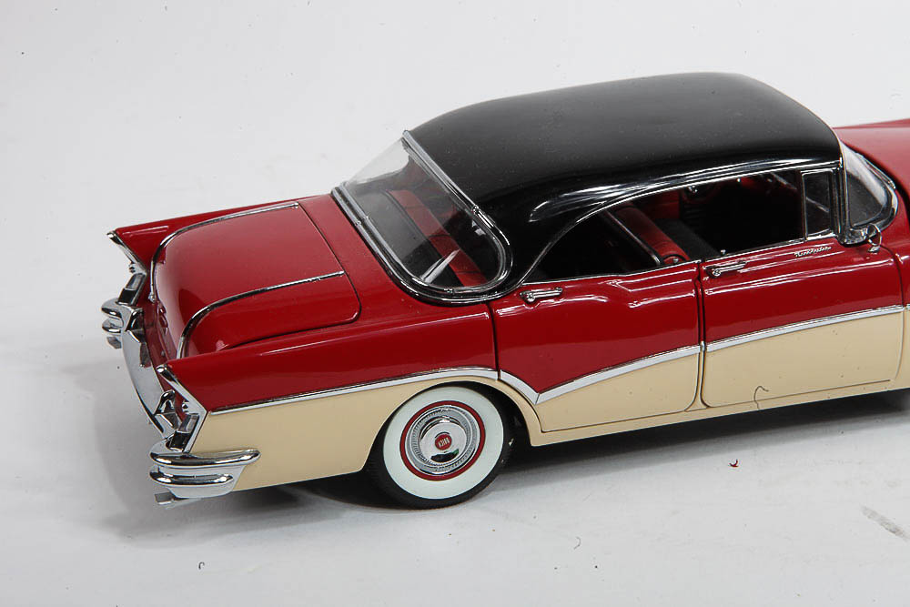 Danbury Mint 1956 Buick Roadmaster Riviera DieCast Car EBTH