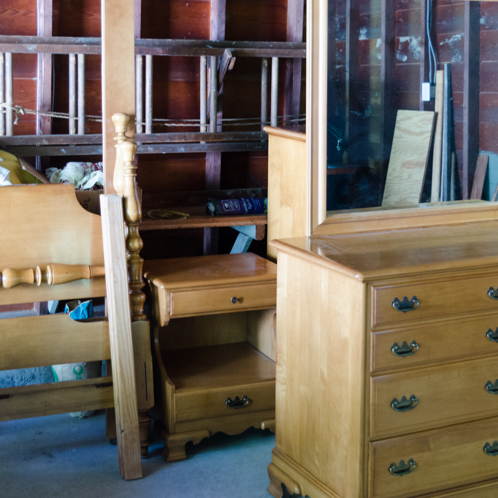 Maple Chippendale Style Four Piece Bedroom Set by Kling EBTH