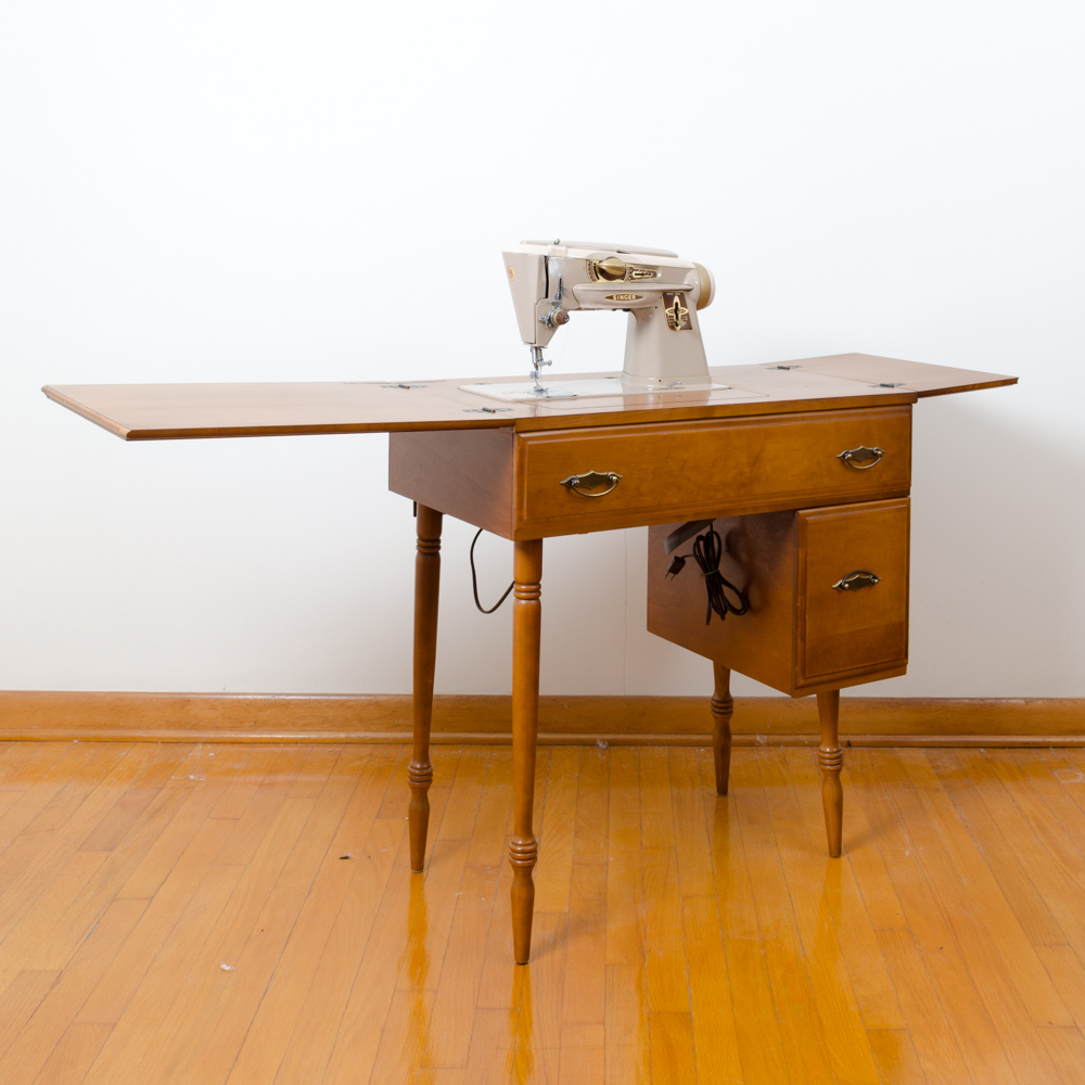 Singer "SlantOMatic 500" Sewing Machine with EBTH