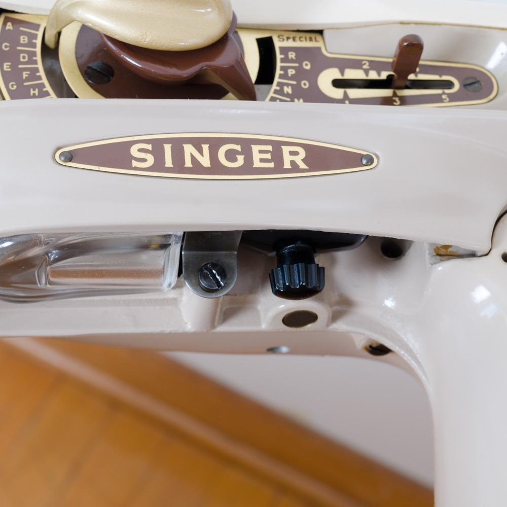 Singer "SlantOMatic 500" Sewing Machine with EBTH