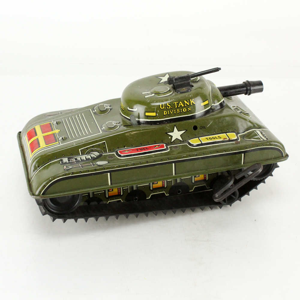 1950s Tin U.S. Army WindUp Tank by Marx EBTH