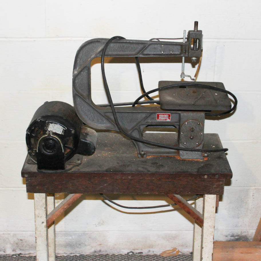 Vintage Montgomery Ward Scroll Saw EBTH