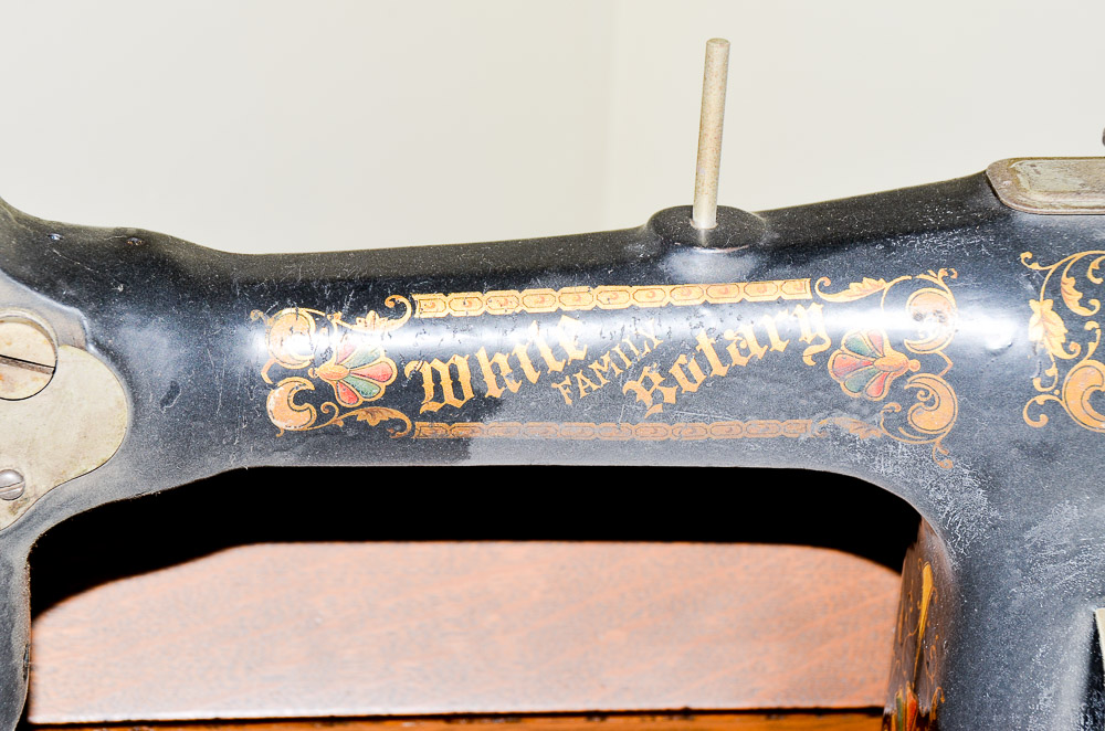 Antique White USA Rotary Sewing Machine EBTH