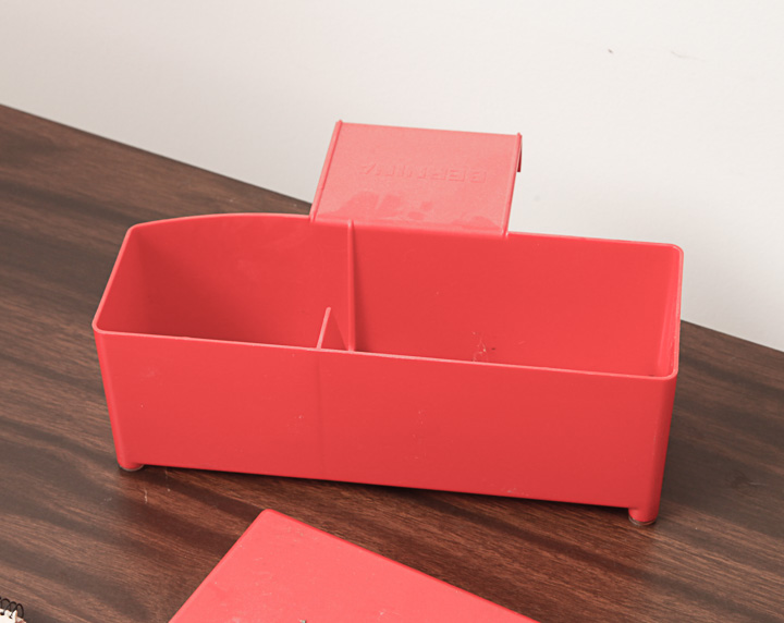 Vintage Bernina Sewing Machine and Sewing Machine Table EBTH