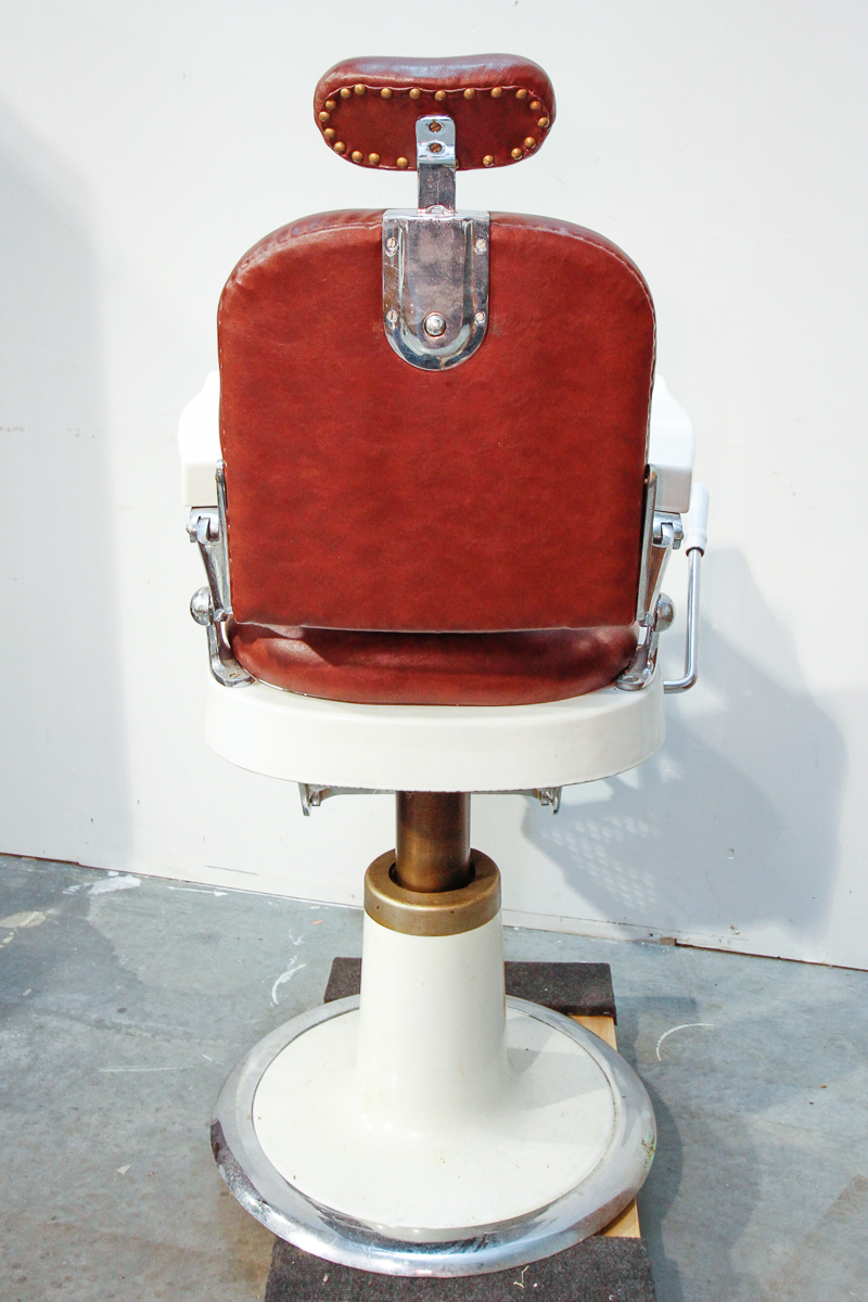Vintage Barber Chair by Koenigkramer, Cincinnati, Ohio EBTH