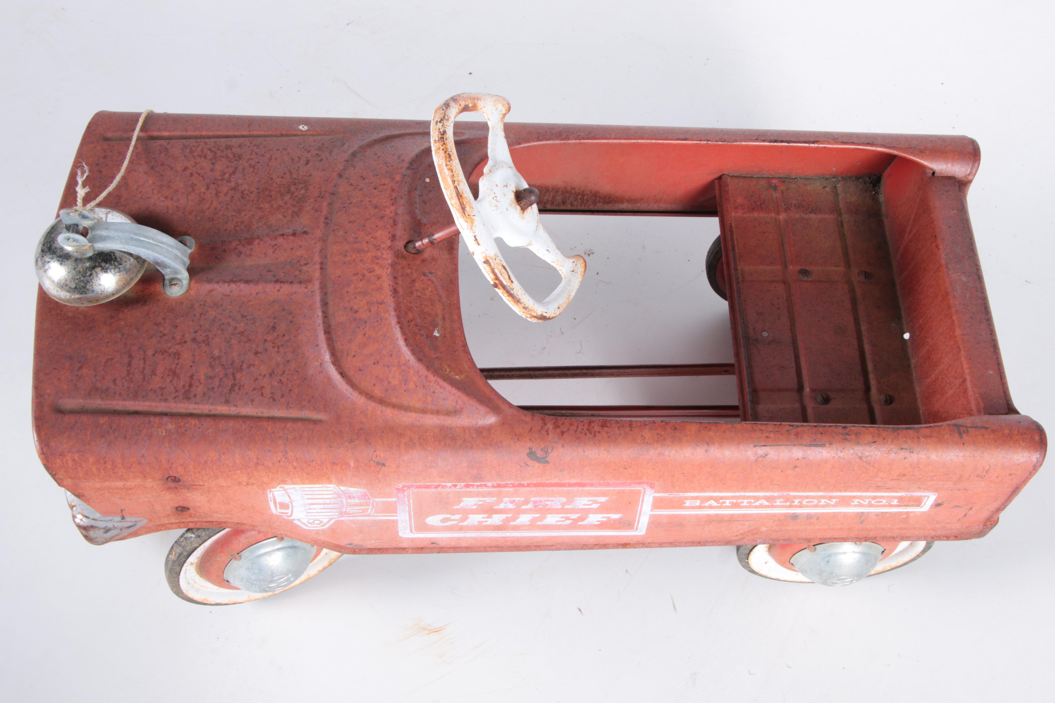 1960s Murray Fire Chief Pedal Car EBTH