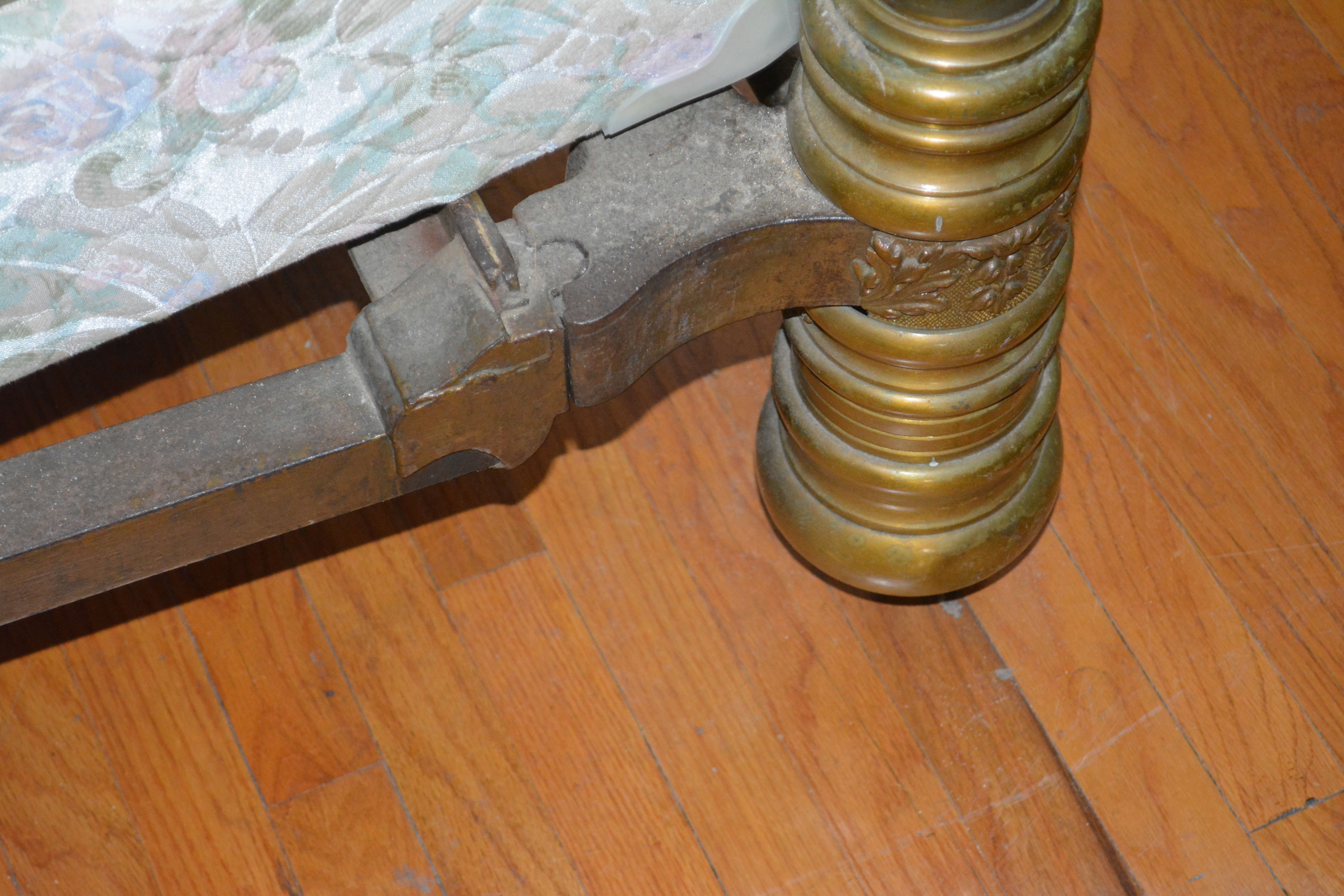 Vintage Brass Queen Size Bed EBTH