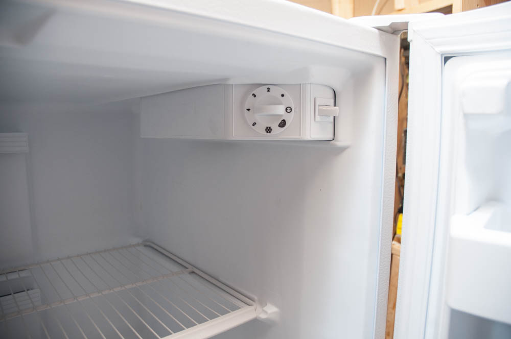 Maytag 15.8 cu. ft. Frost Free Upright Freestanding Freezer EBTH