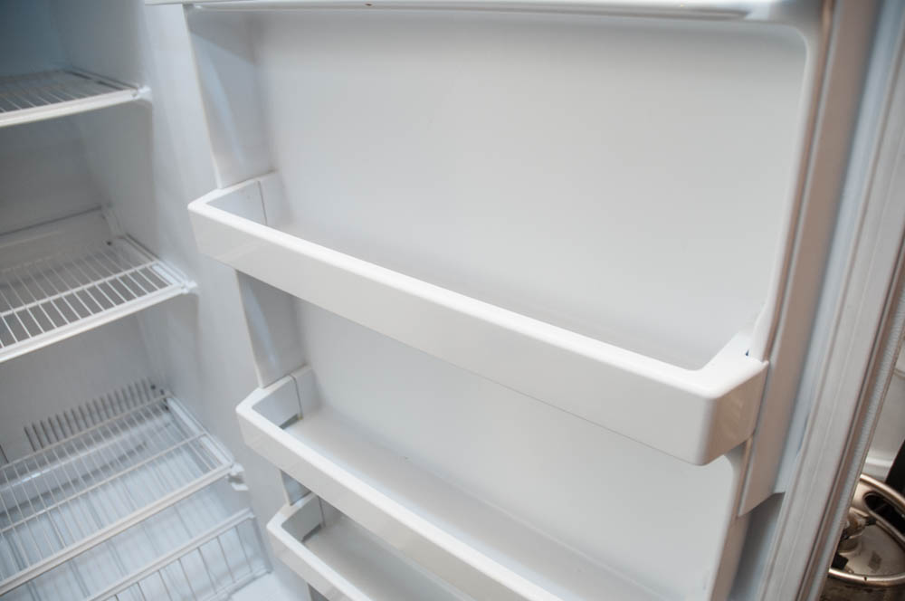 Maytag 15.8 cu. ft. Frost Free Upright Freestanding Freezer EBTH