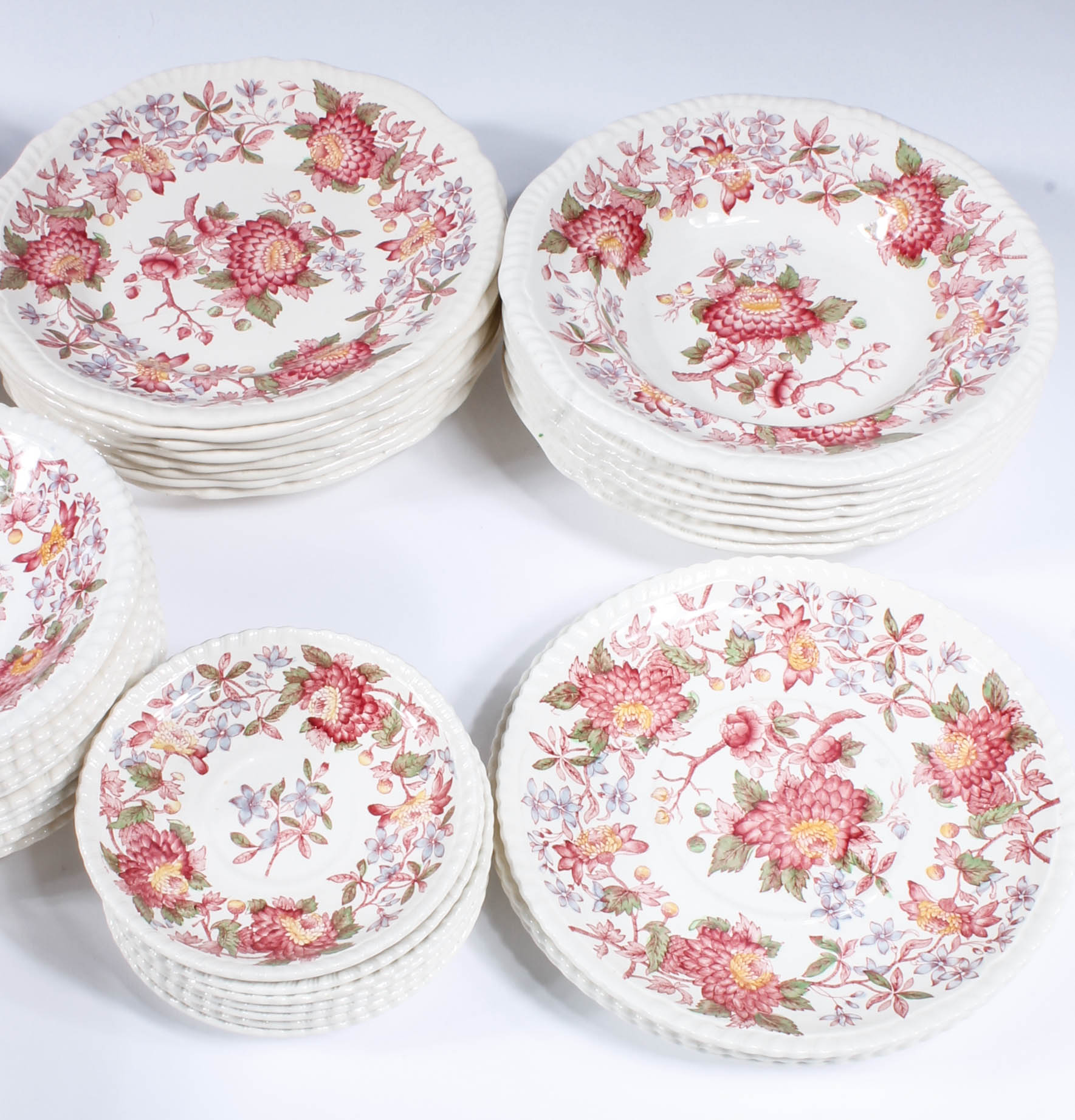 Copeland Spode China Set in "Spode's Aster" Pattern EBTH