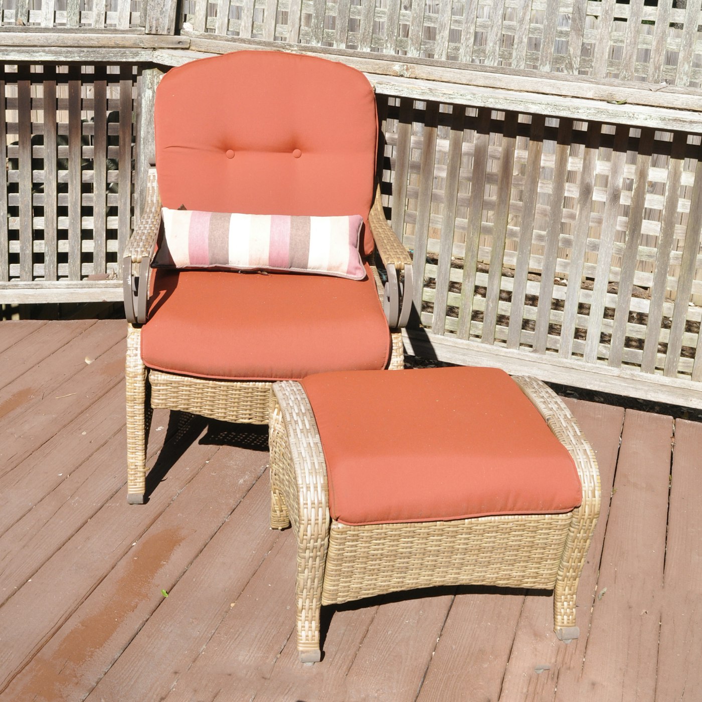 Wicker Patio Chair and Matching Ottoman | EBTH