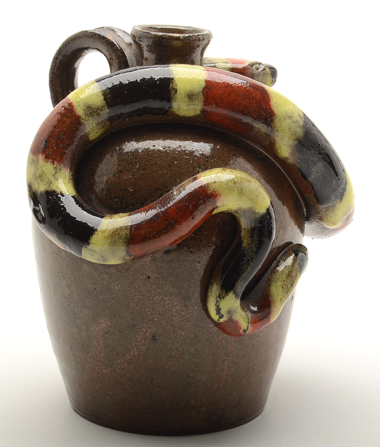 southern folk art pottery        
        <figure class=