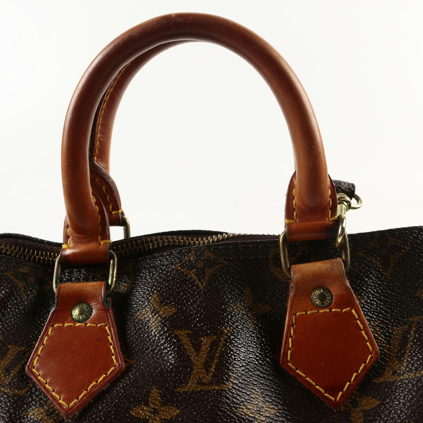 Early 1980s Vintage Louis Vuitton Speedy 25 Handbag | EBTH