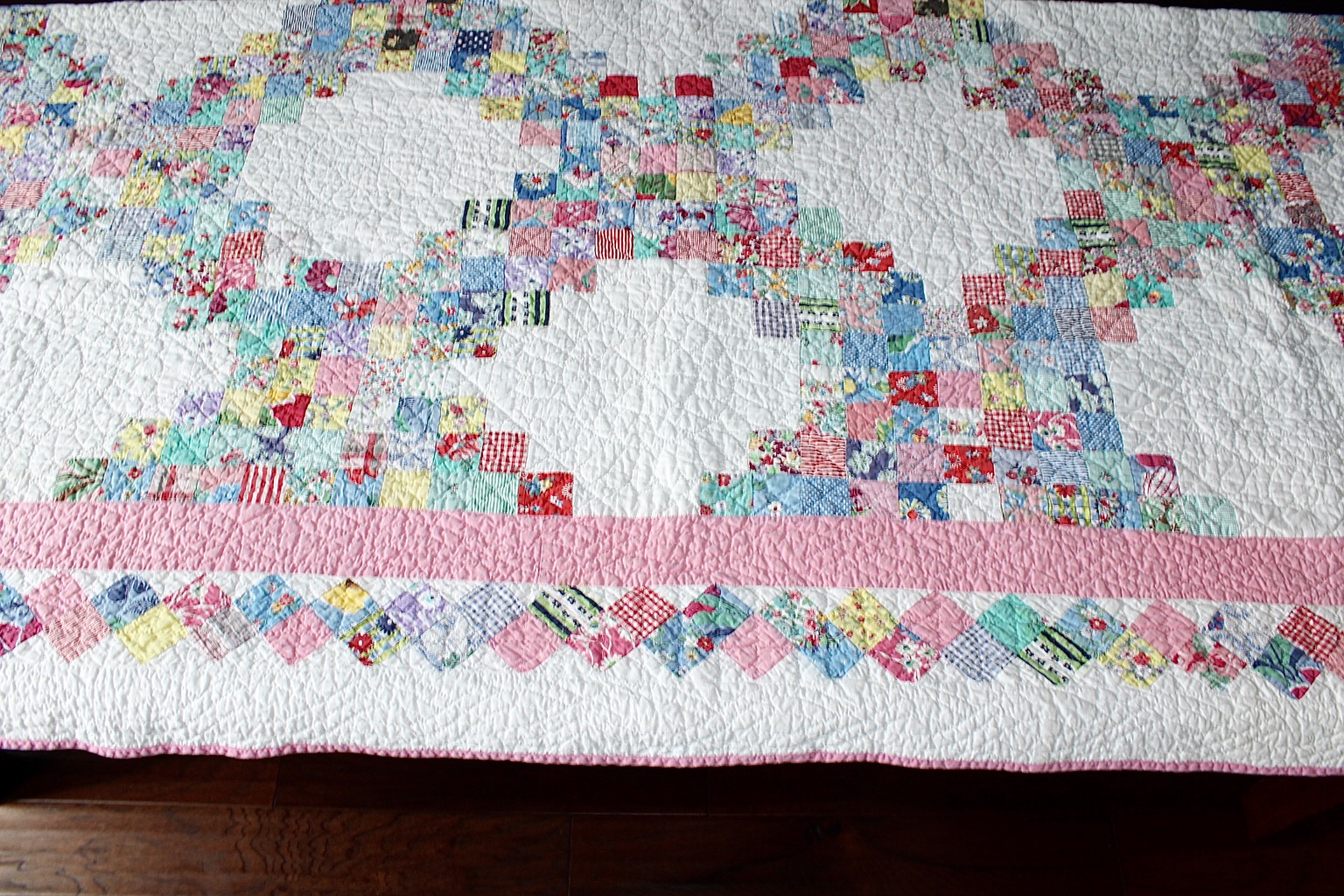 Hand Quilted Triple Irish Chain Quilt EBTH