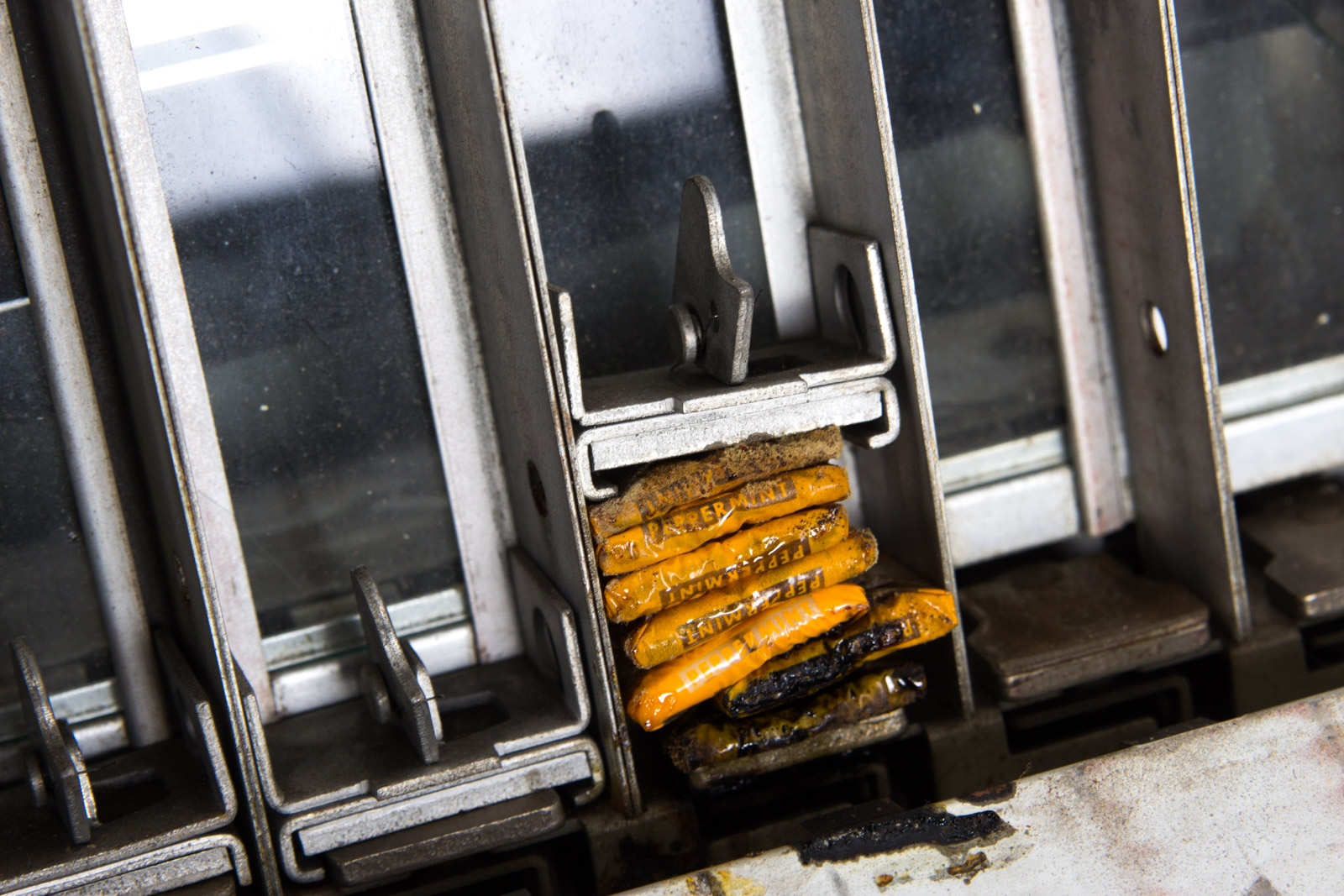 Vintage Stoner Fresh Gum Machine EBTH