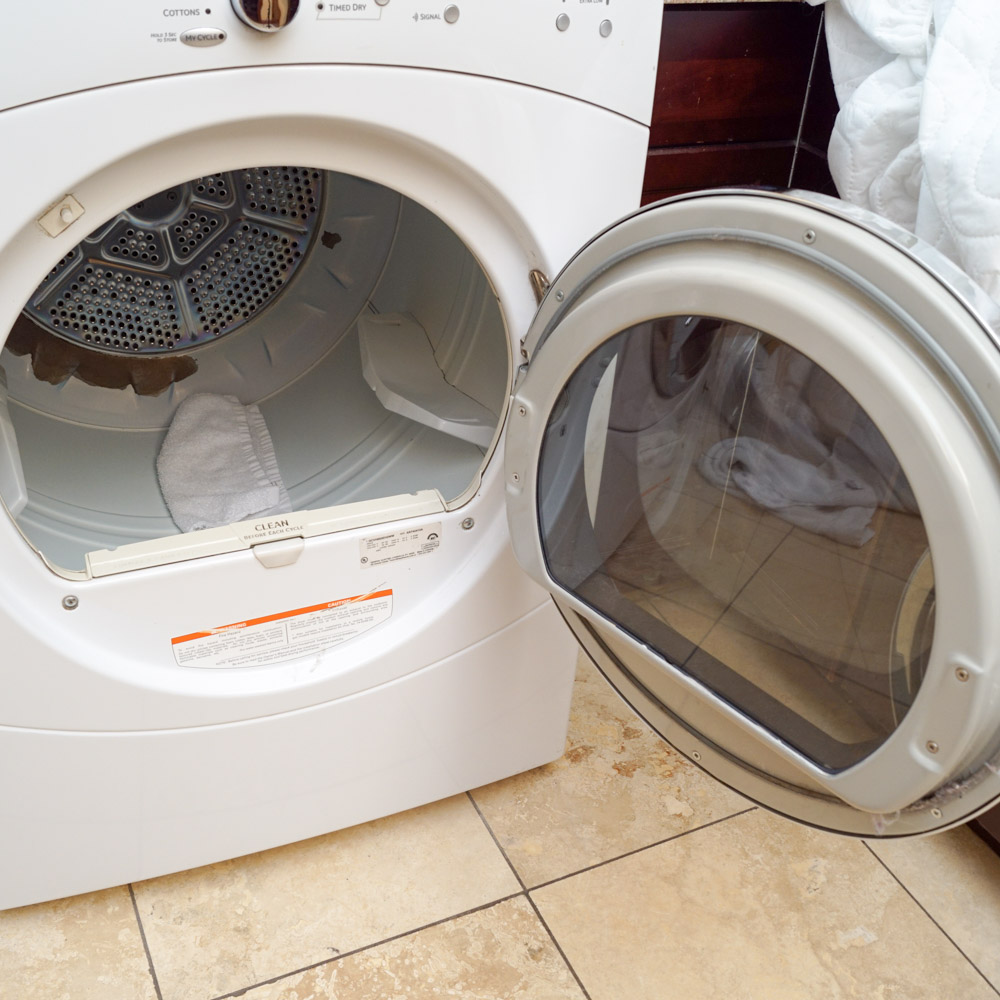 GE High Efficiency Washer and Dryer Set EBTH