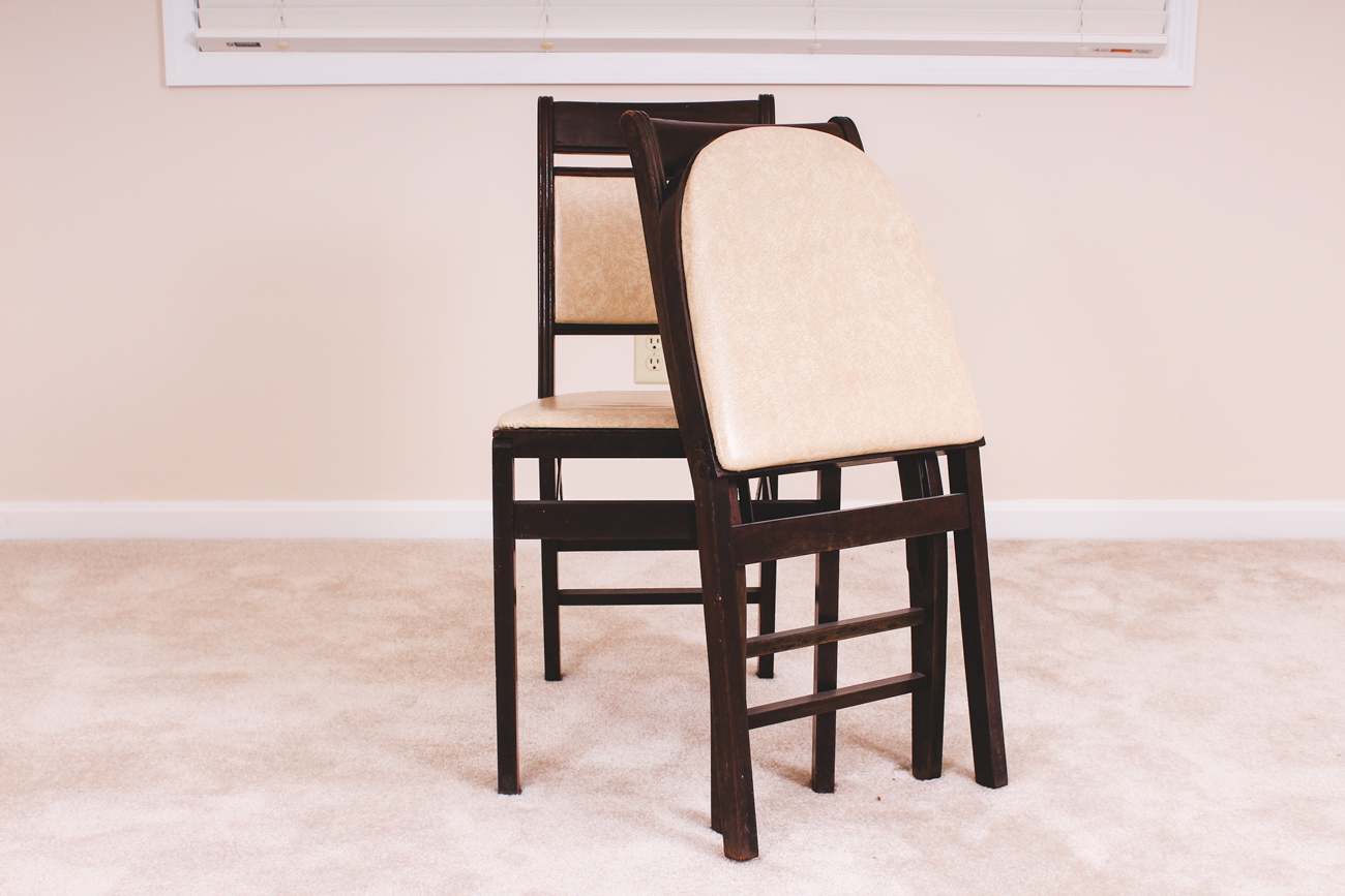 Vintage Card Table and Chairs by Stakmore EBTH