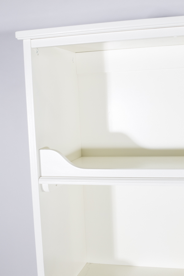 Pottery Barn Kids Madison Tall White Bookcase EBTH