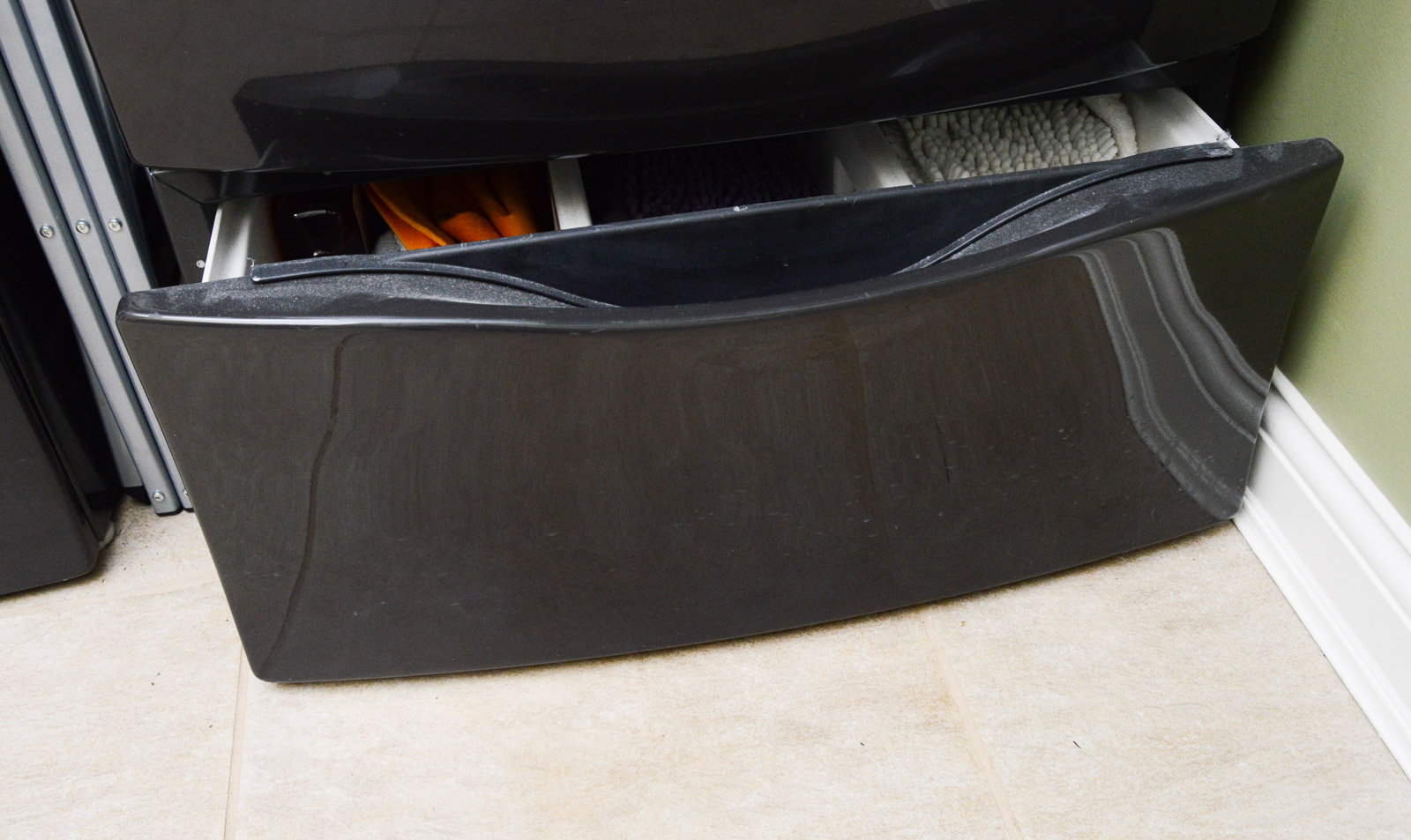 Kenmore Elite HE3 Front Loading Washer and Dryer EBTH