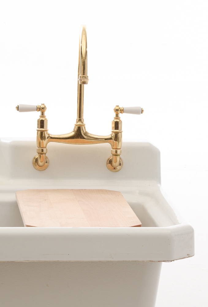 Enameled Cast Iron Farmhouse Style Utility Sink EBTH