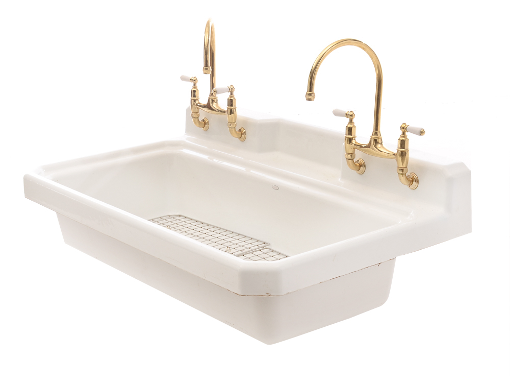 Enameled Cast Iron Farmhouse Style Utility Sink EBTH   CS1 3700 