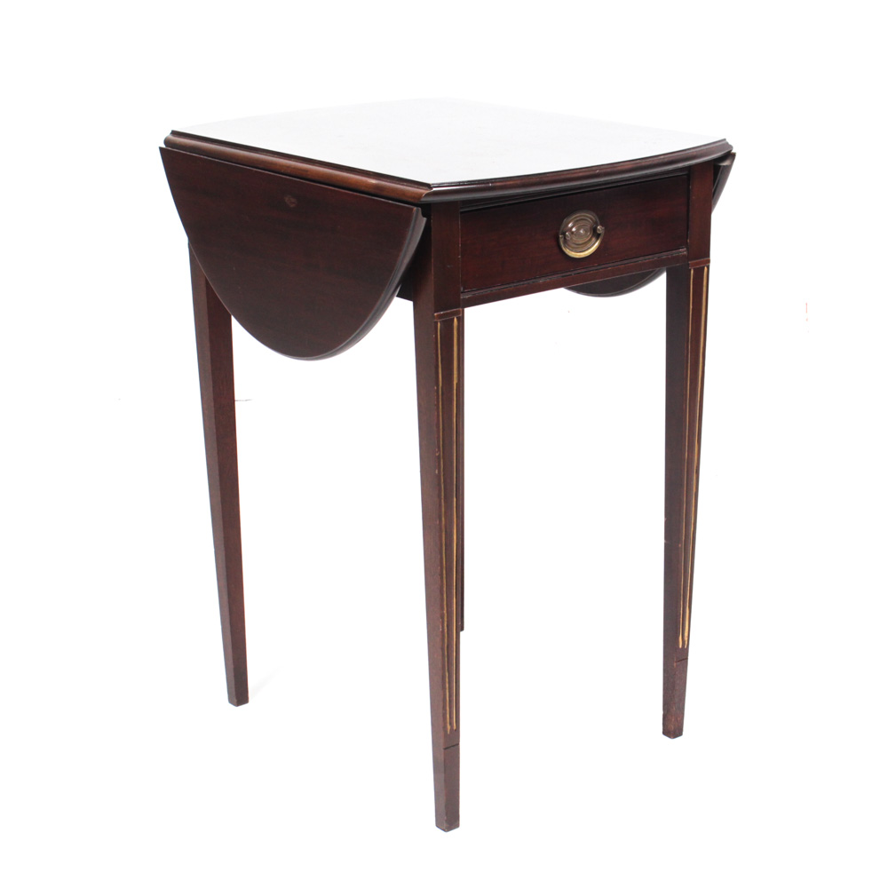 Hepplewhite Style Mahogany Drop Leaf End Table by Brandt Furniture EBTH