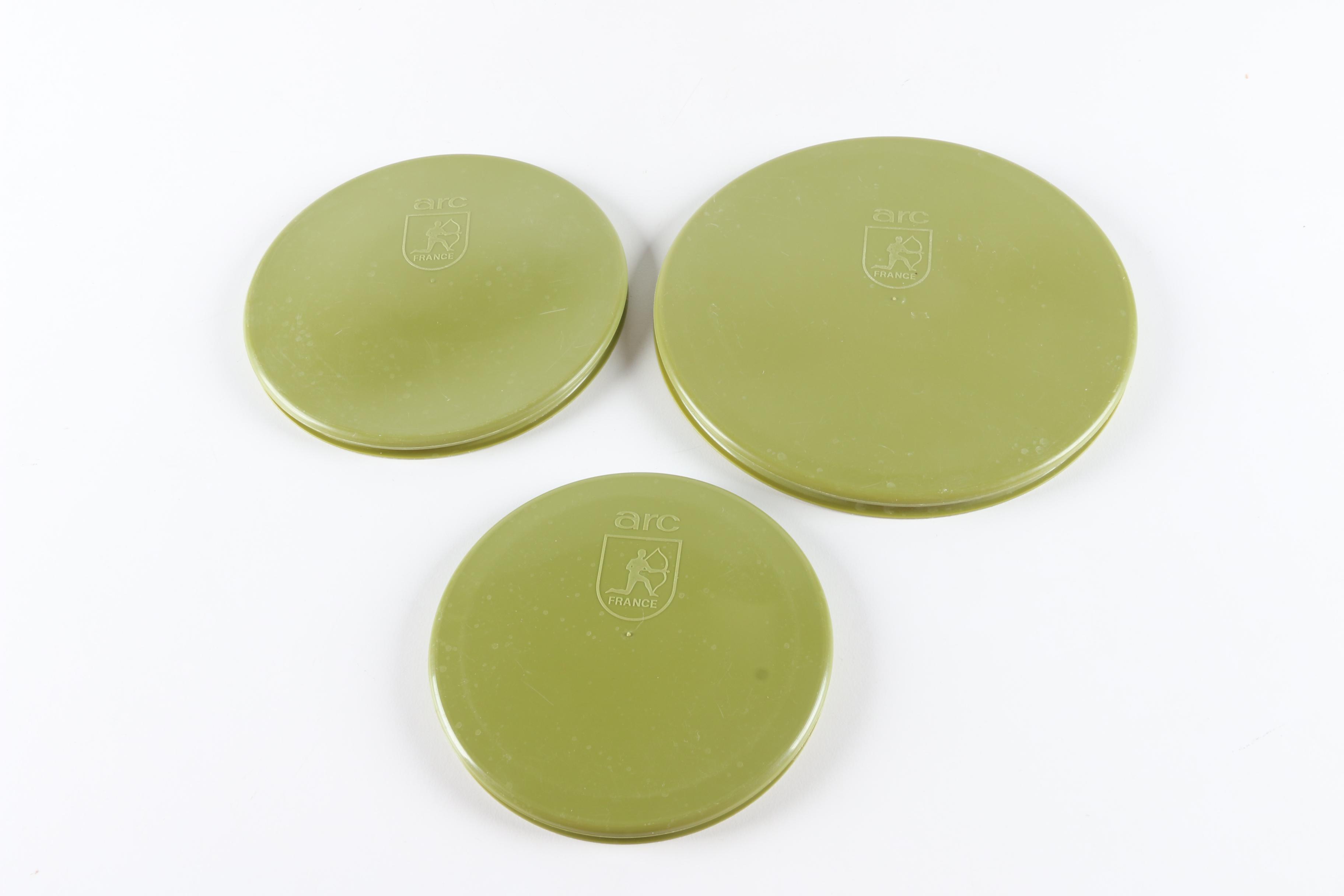 Assortment of Arc Glass Bowls with Plastic Lids EBTH