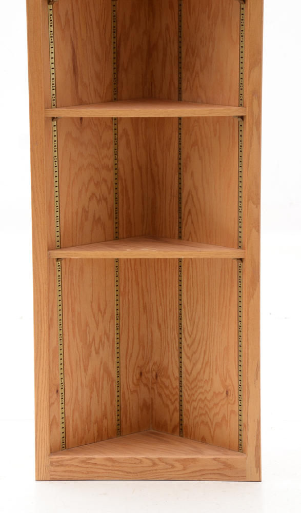 Oak Corner Shelf EBTH