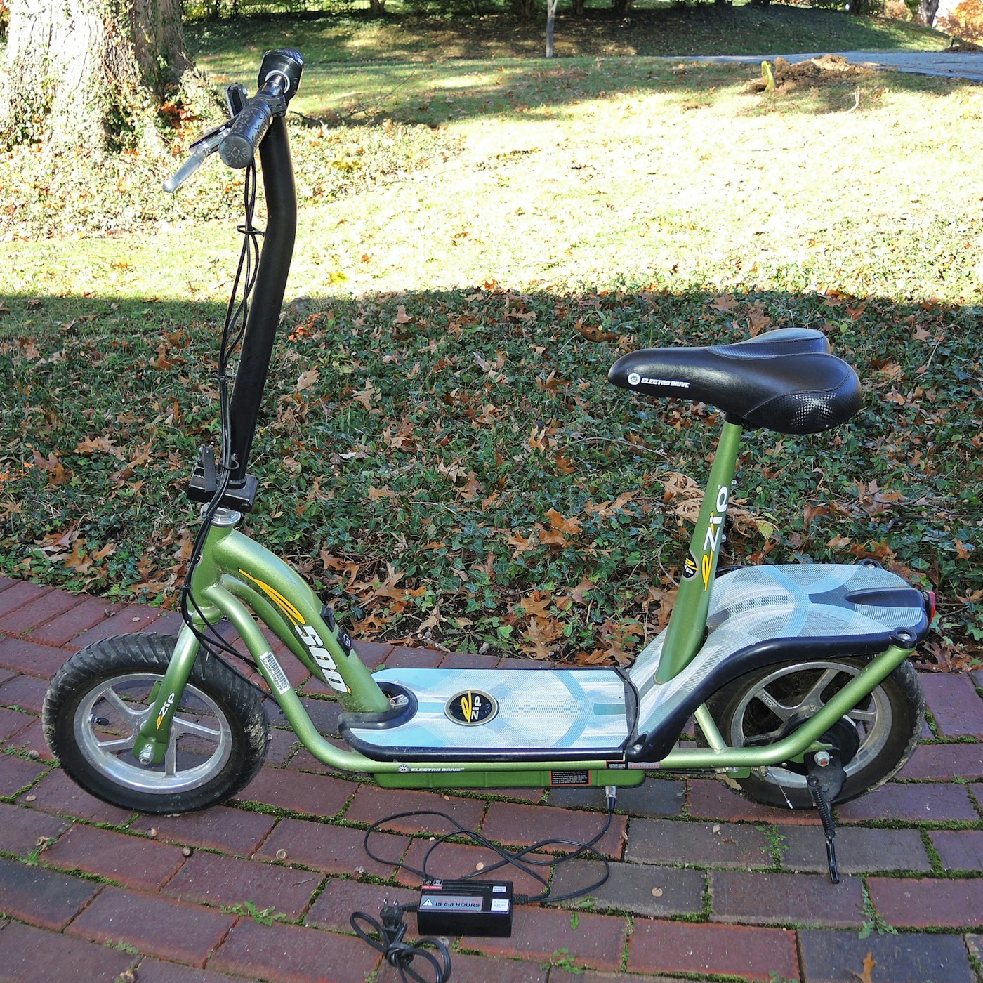 eZip Electric Scooter 500 | EBTH