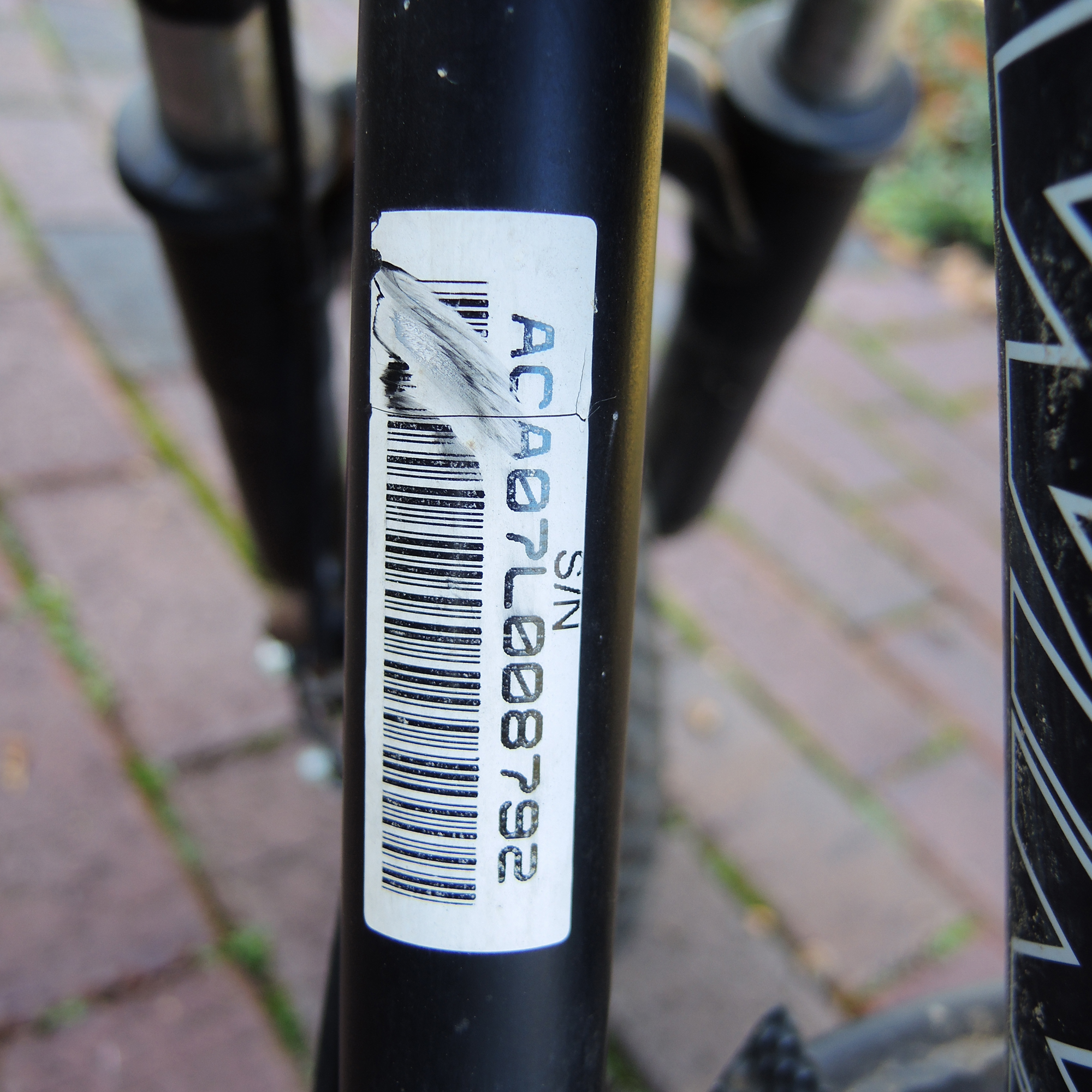 Schwinn Stealth 1000 Electric Scooter EBTH