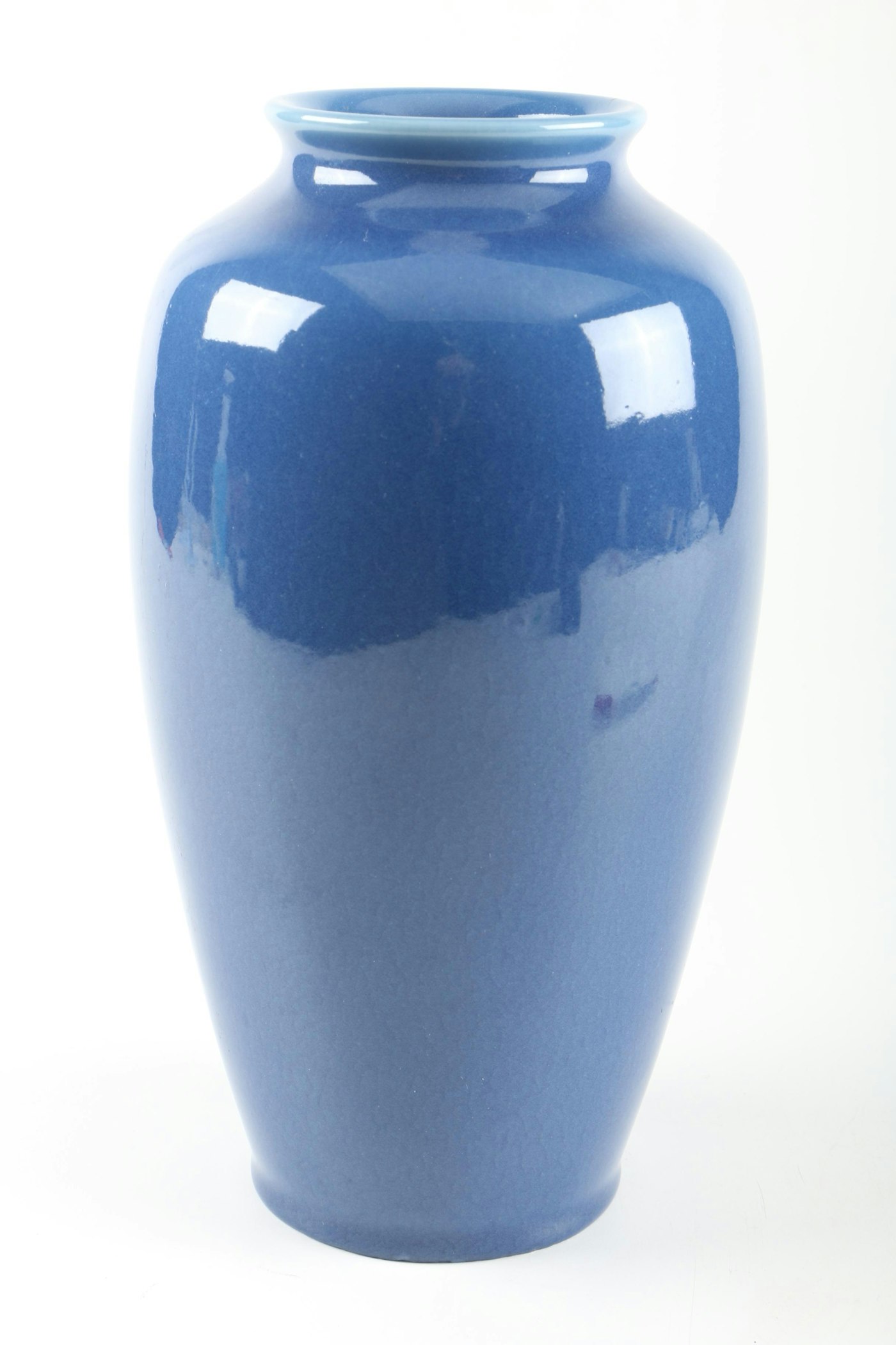 1943 Rookwood Pottery Vase | EBTH