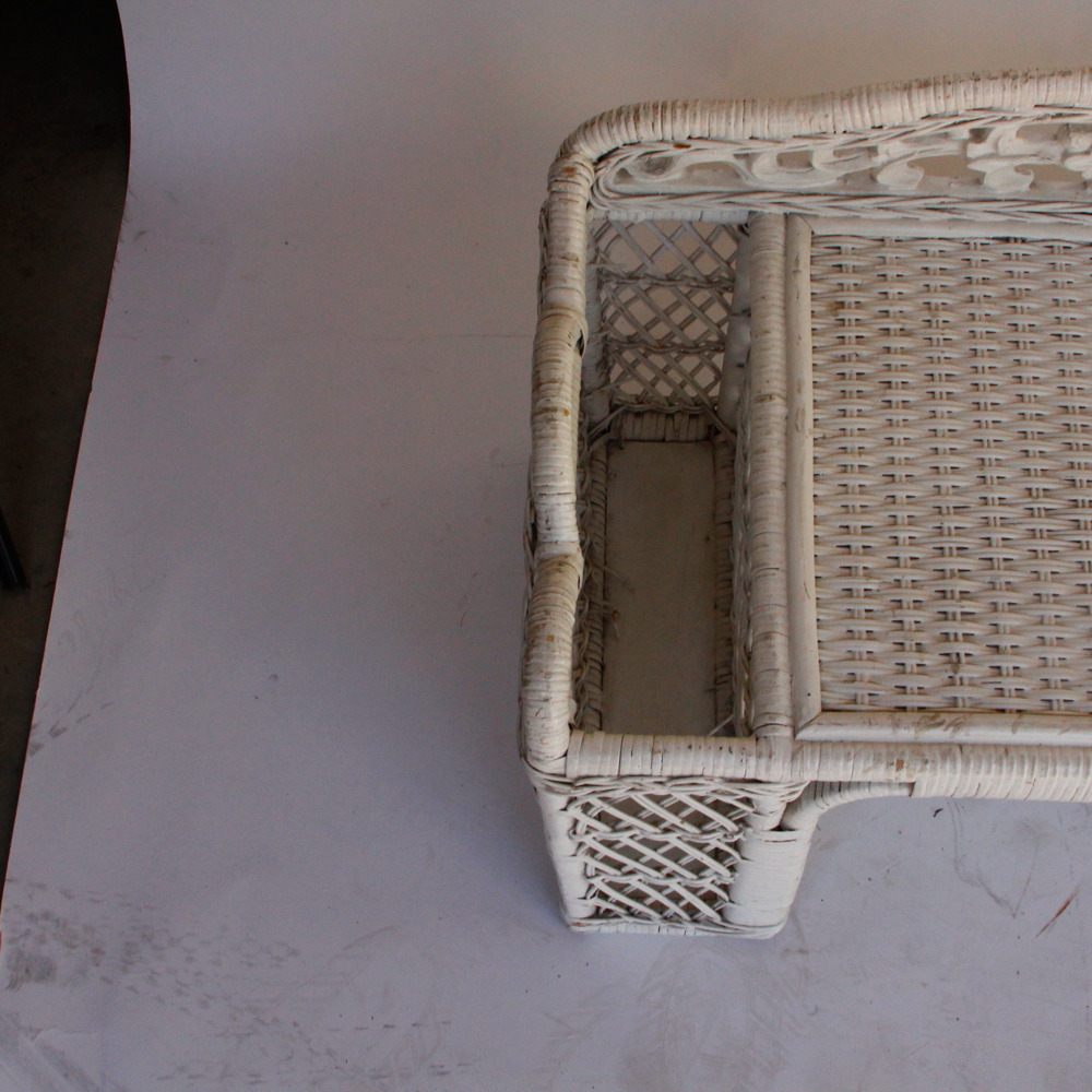 Vintage Rattan Bed Tray EBTH