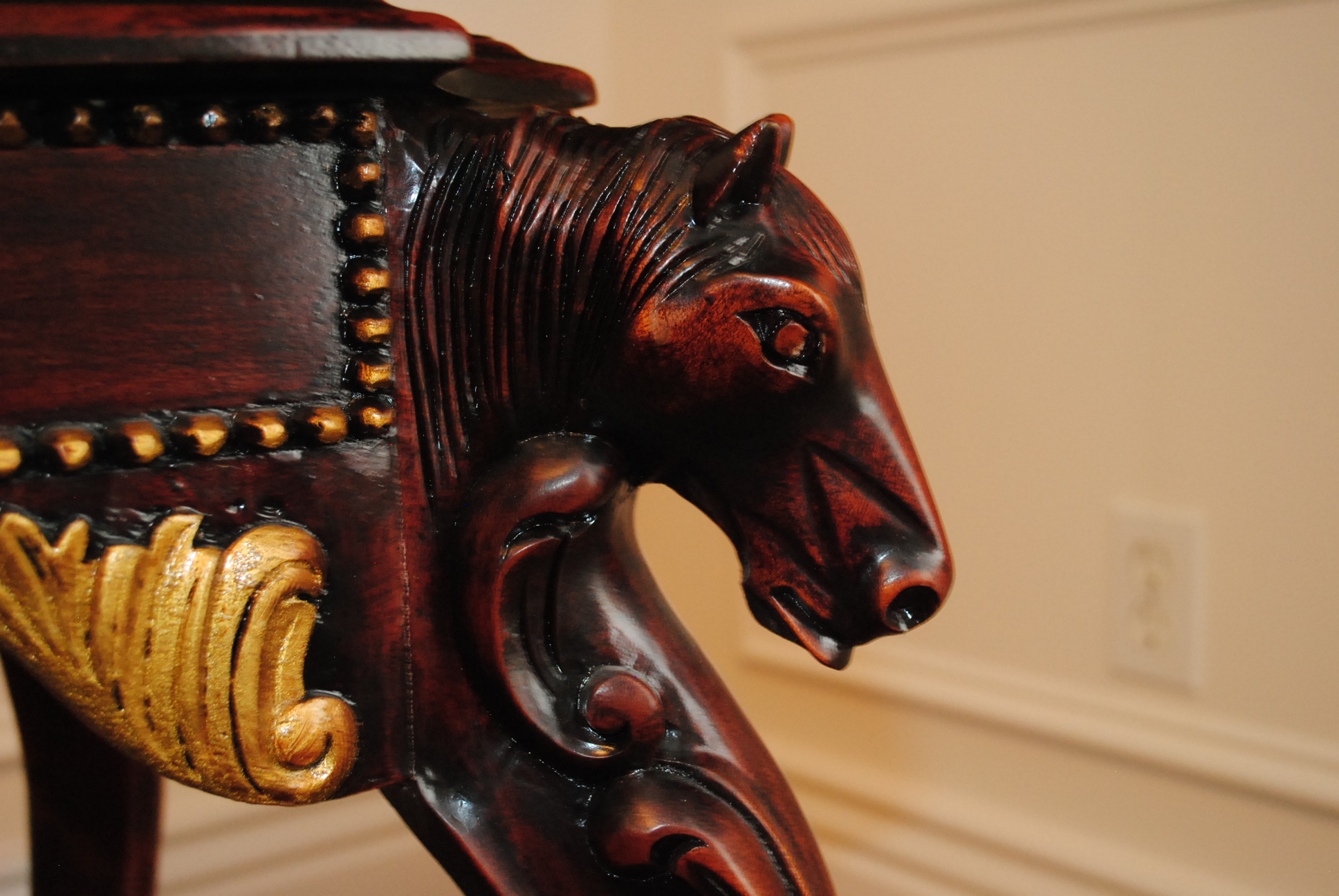 Carved Mahogany Horse Head Side Table EBTH