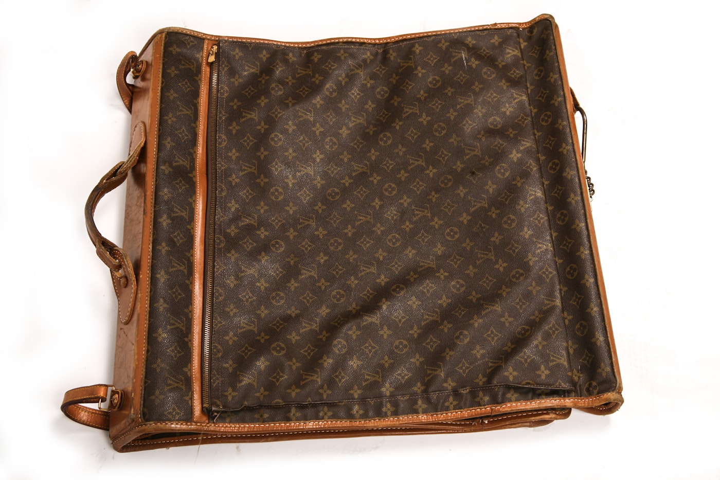 Circa 1970s Vintage Louis Vuitton French Company Garment Bag | EBTH