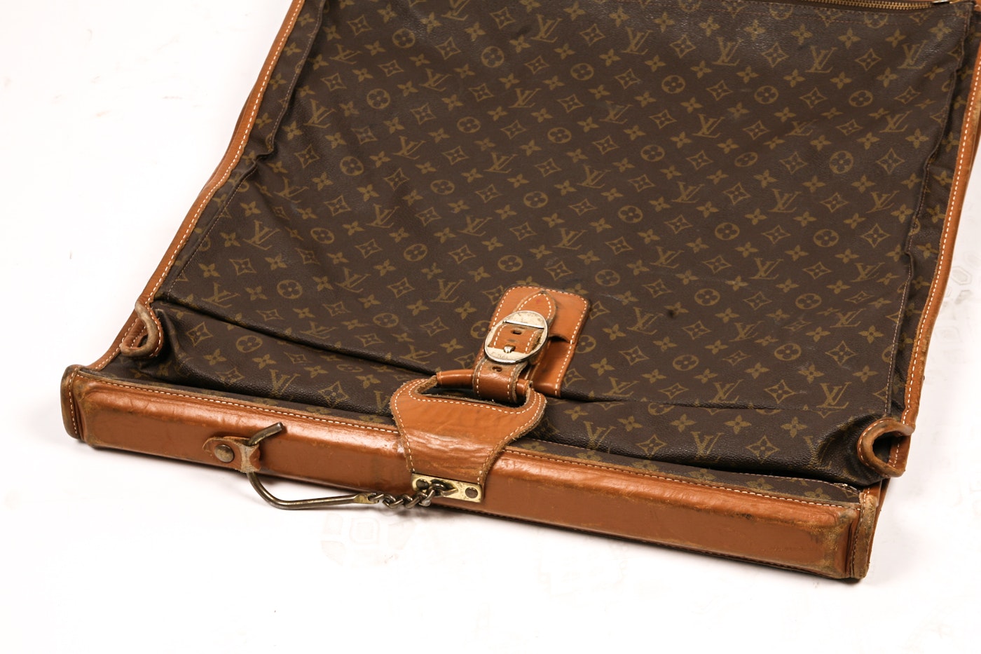 Louis Vuitton, A Monogram 'Rivoli MM' Bag. - Bukowskis